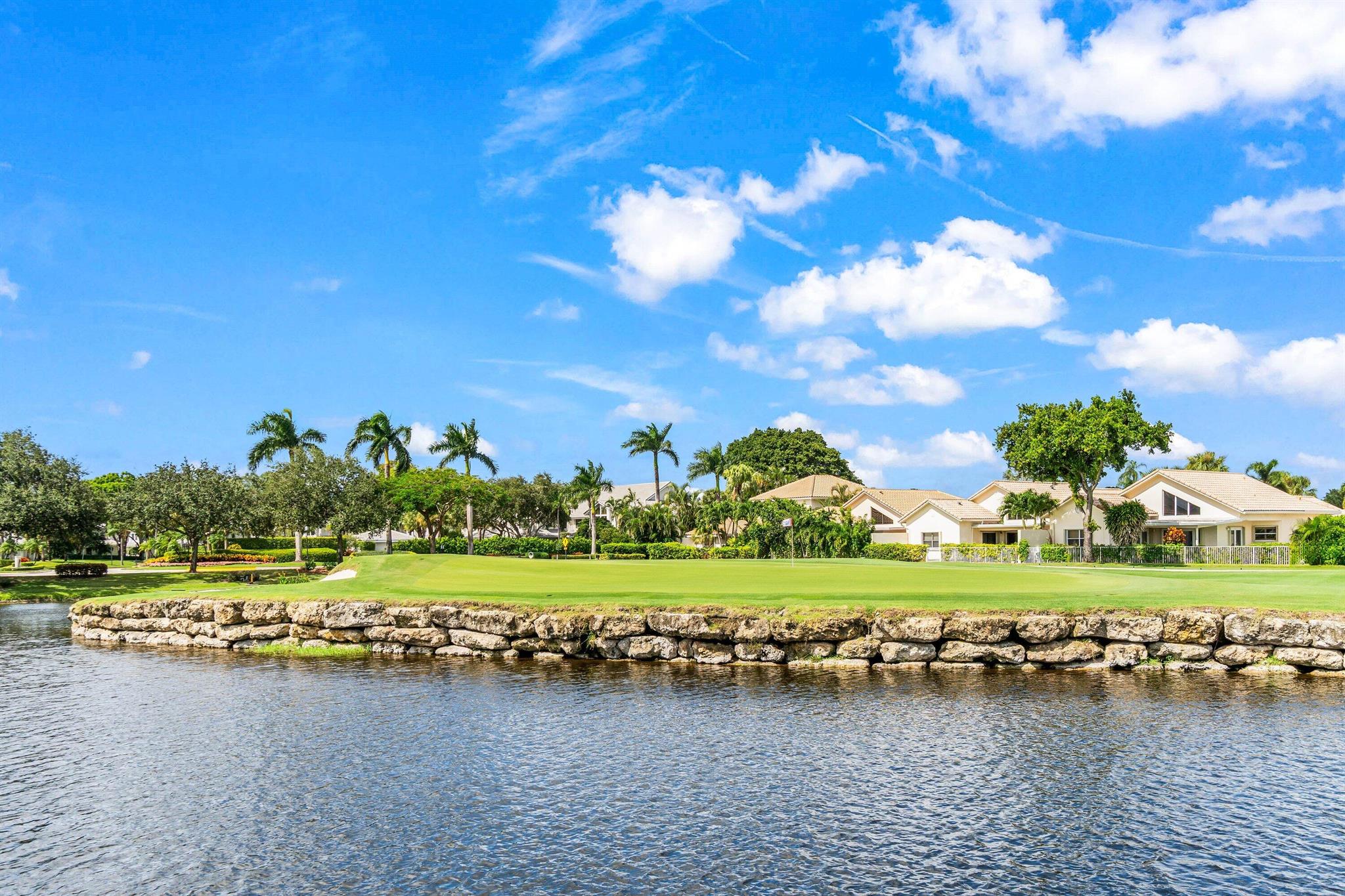 CATALINA / POLO CLUB - Residential