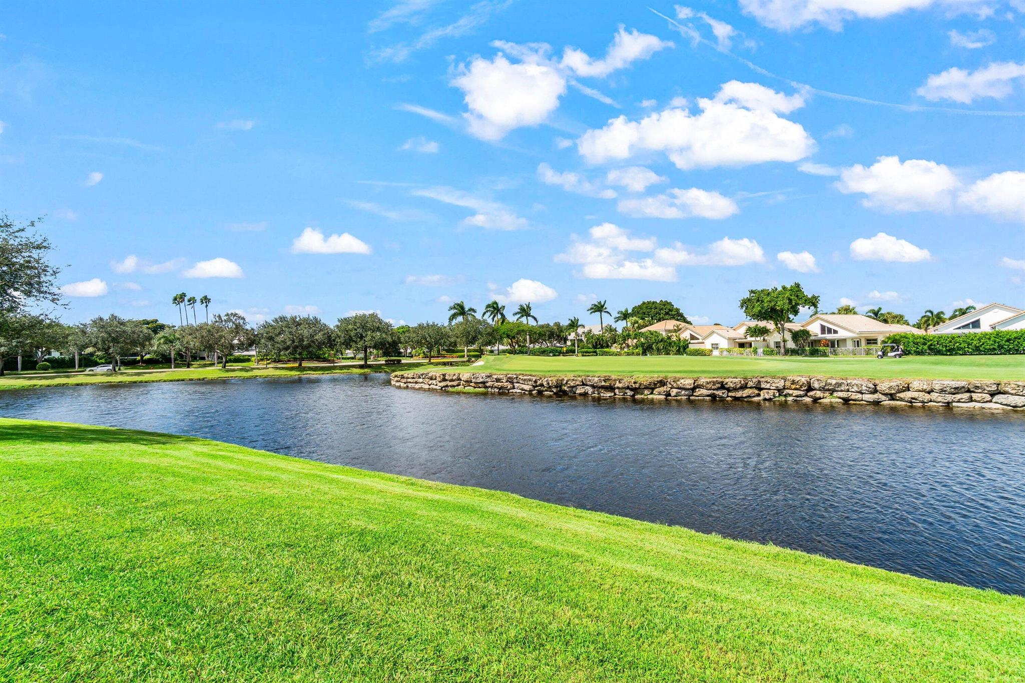 CATALINA / POLO CLUB - Residential