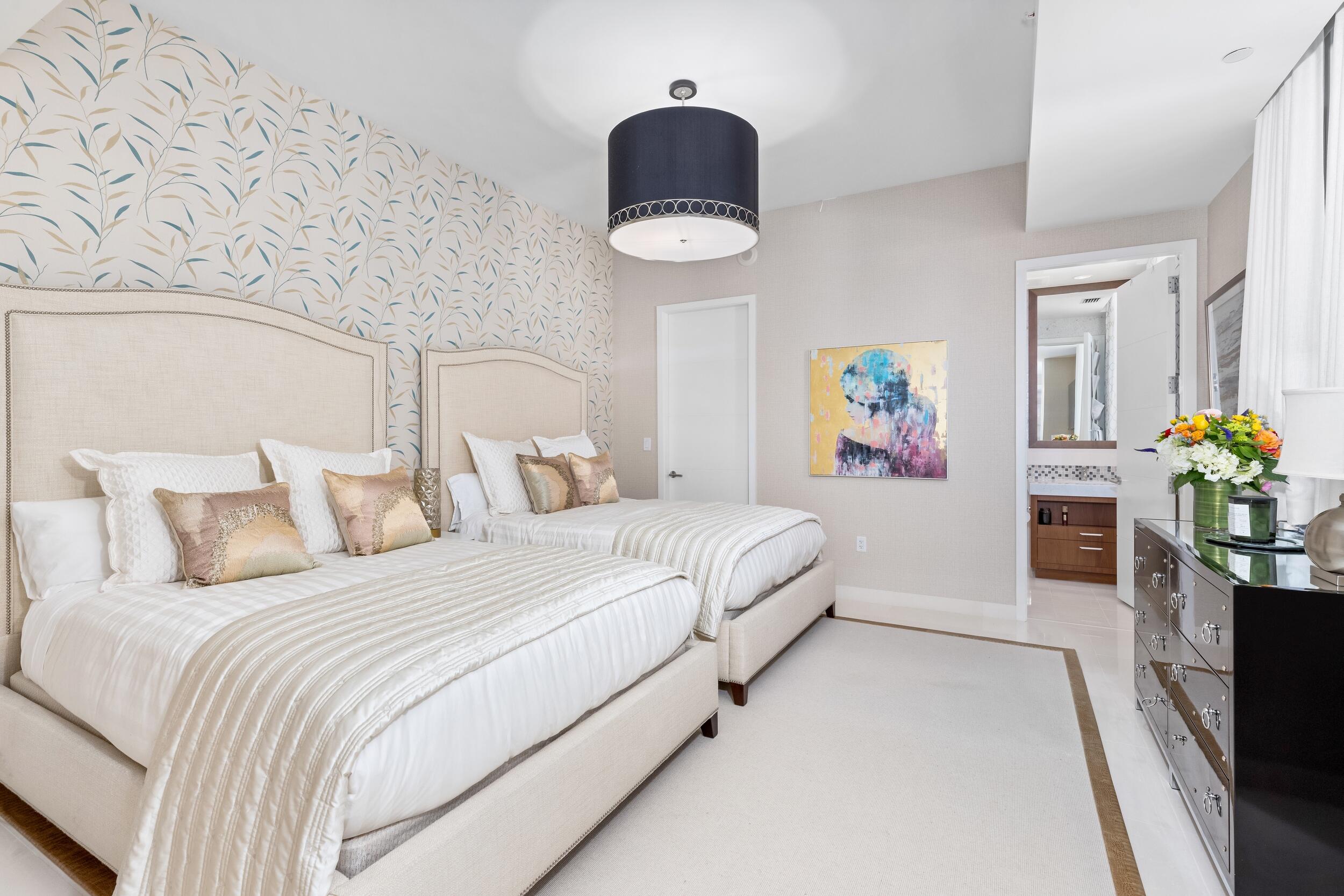 ONE THOUSAND OCEAN - Residential