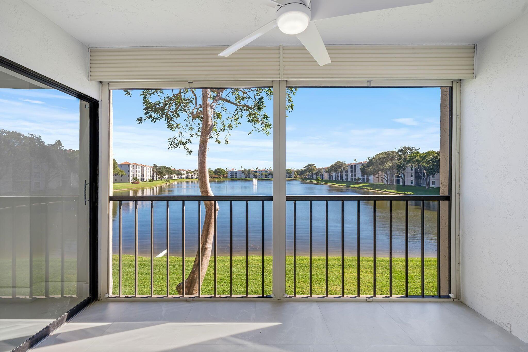 HUNTINGTON POINTE - Residential