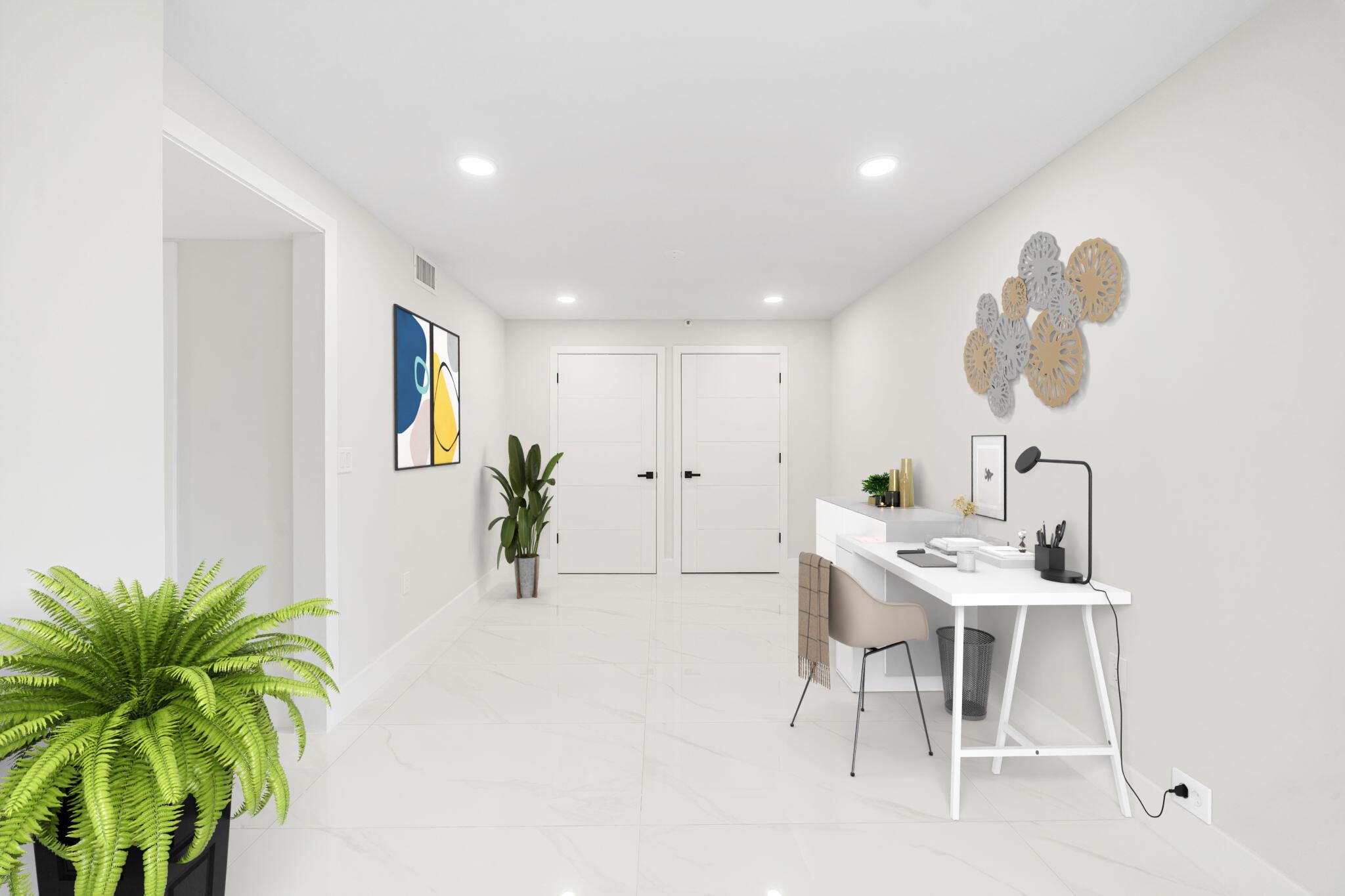 HUNTINGTON POINTE - Residential