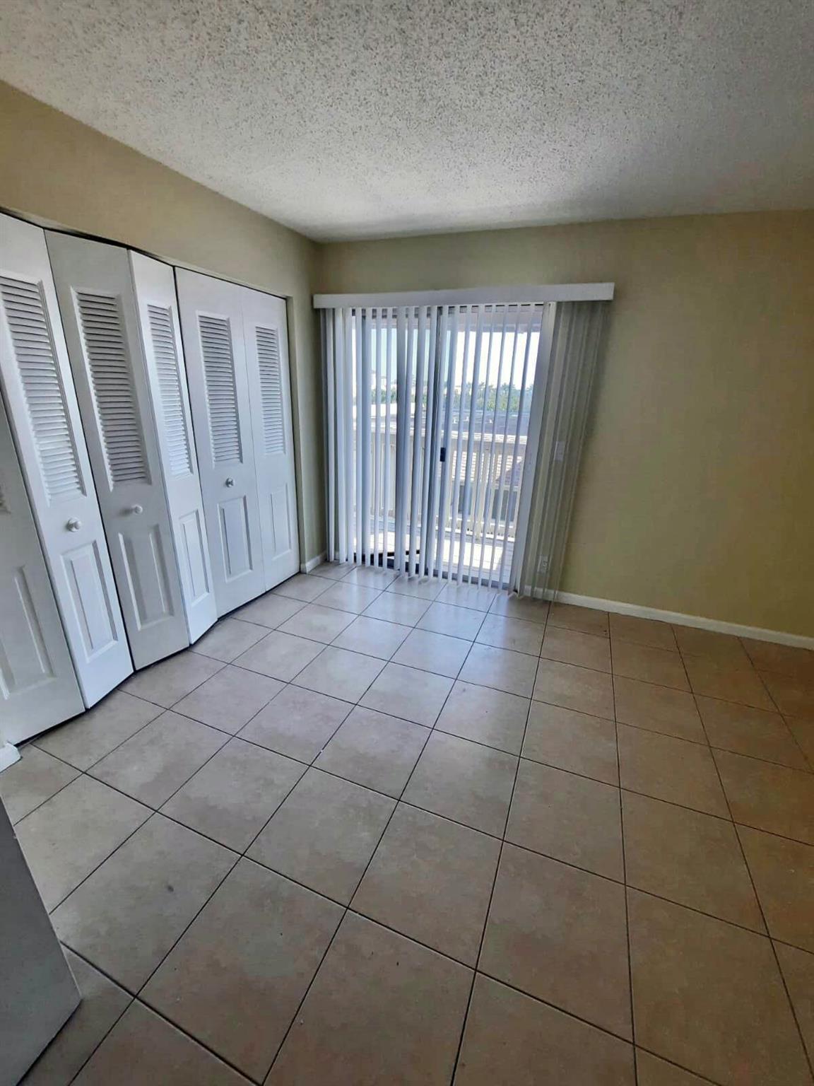 CROSS CREEK CONDO - Residential Lease