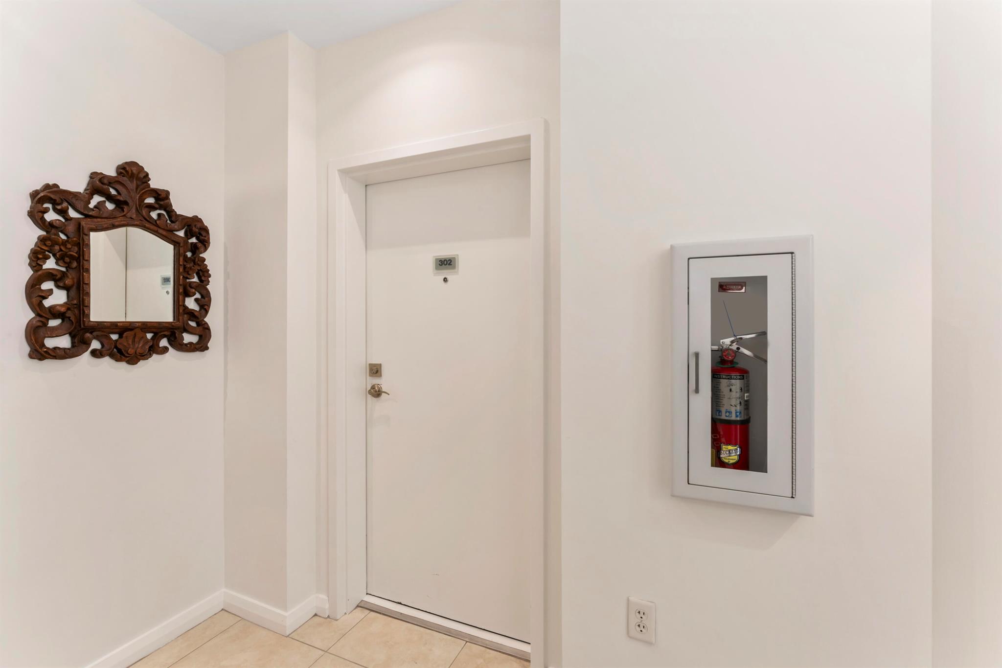 1617 N Flagler Drive 302