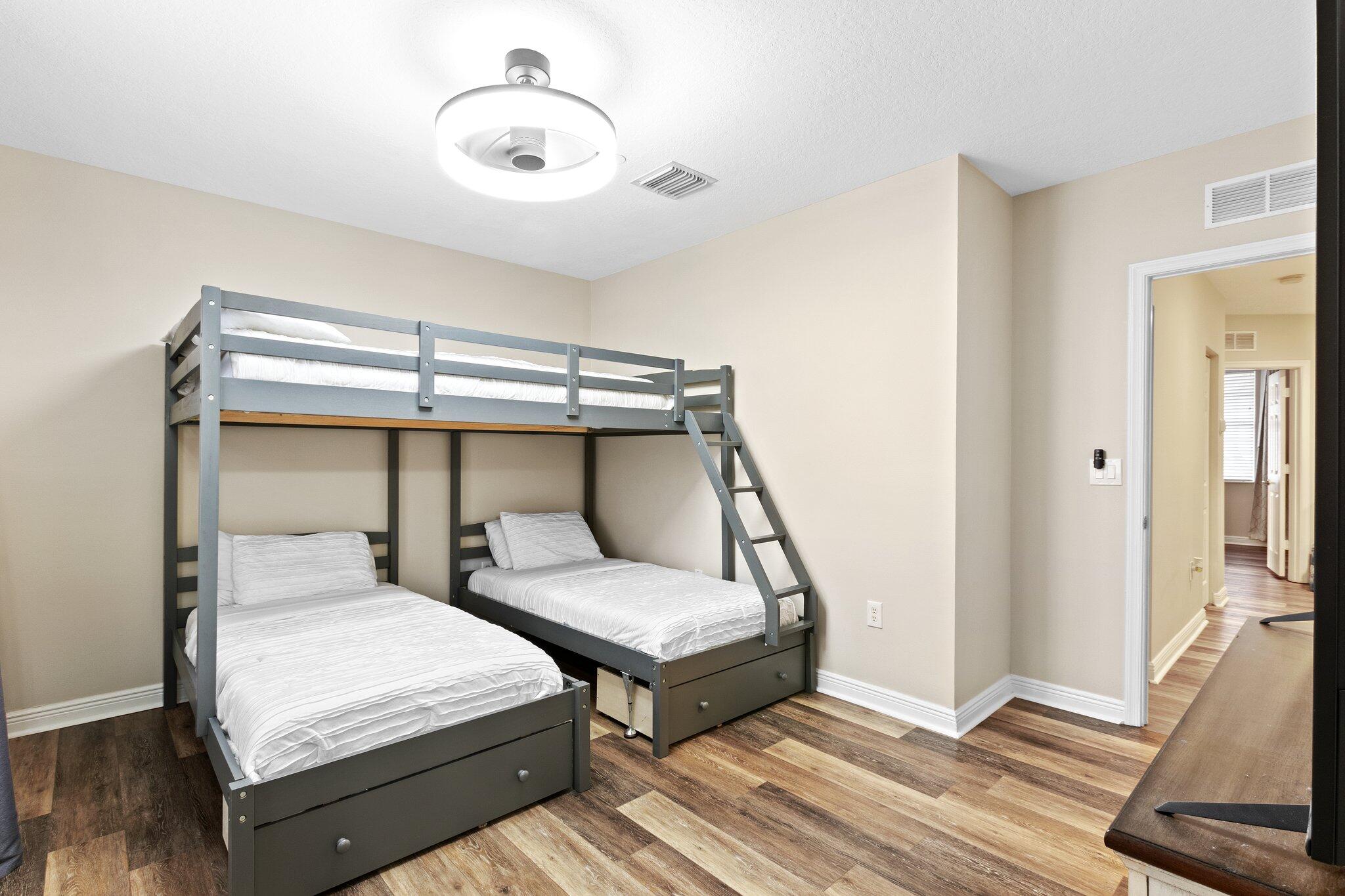 VILLA MEDICI CONDO - Residential Lease