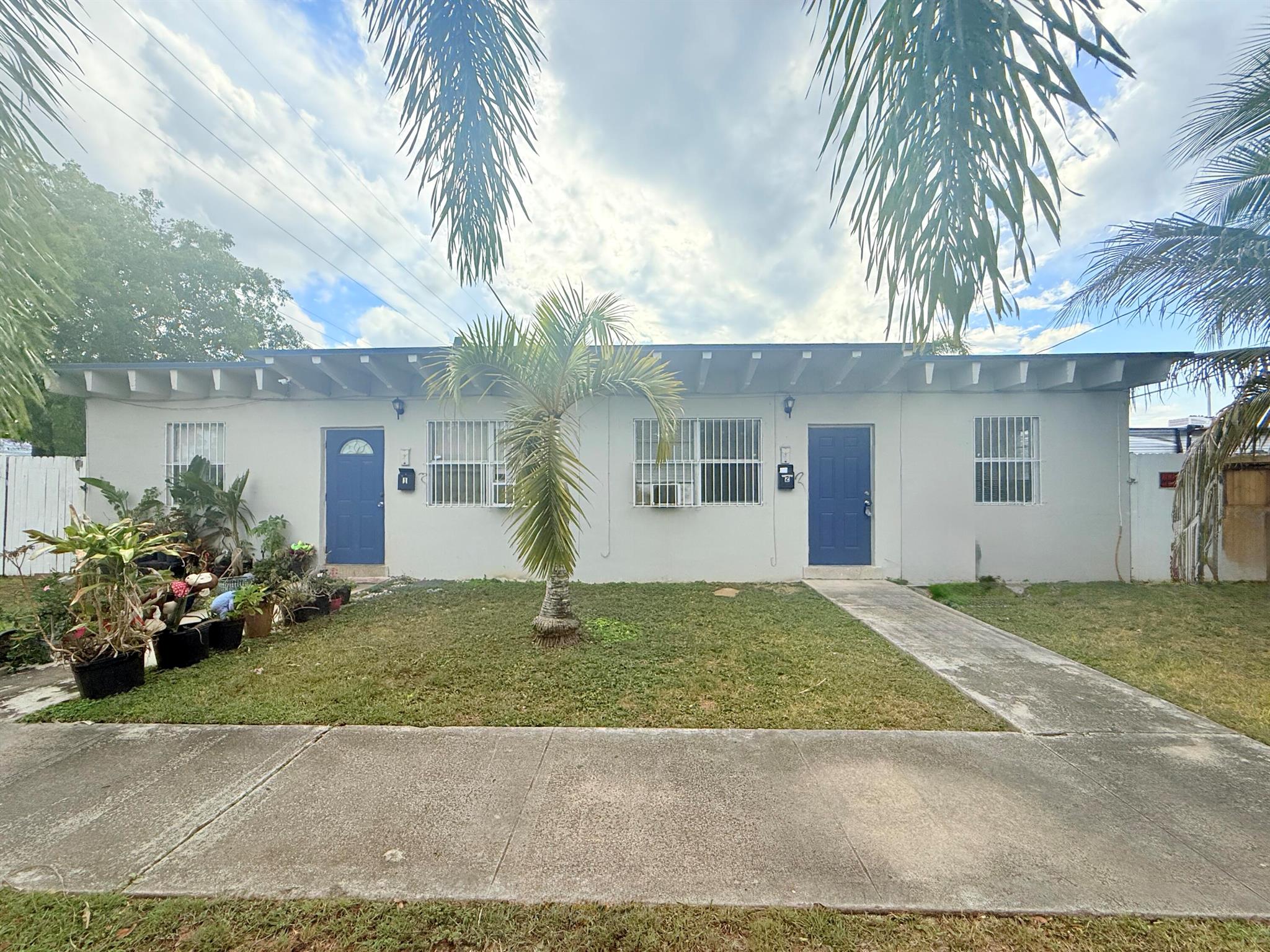 1017 SW 8th Street 2