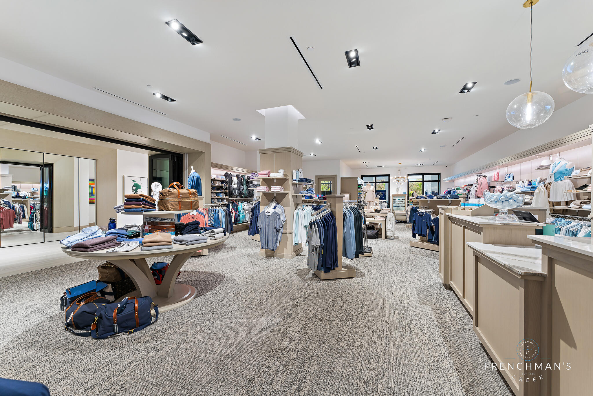 FRENCHMANS CREEK - Residential