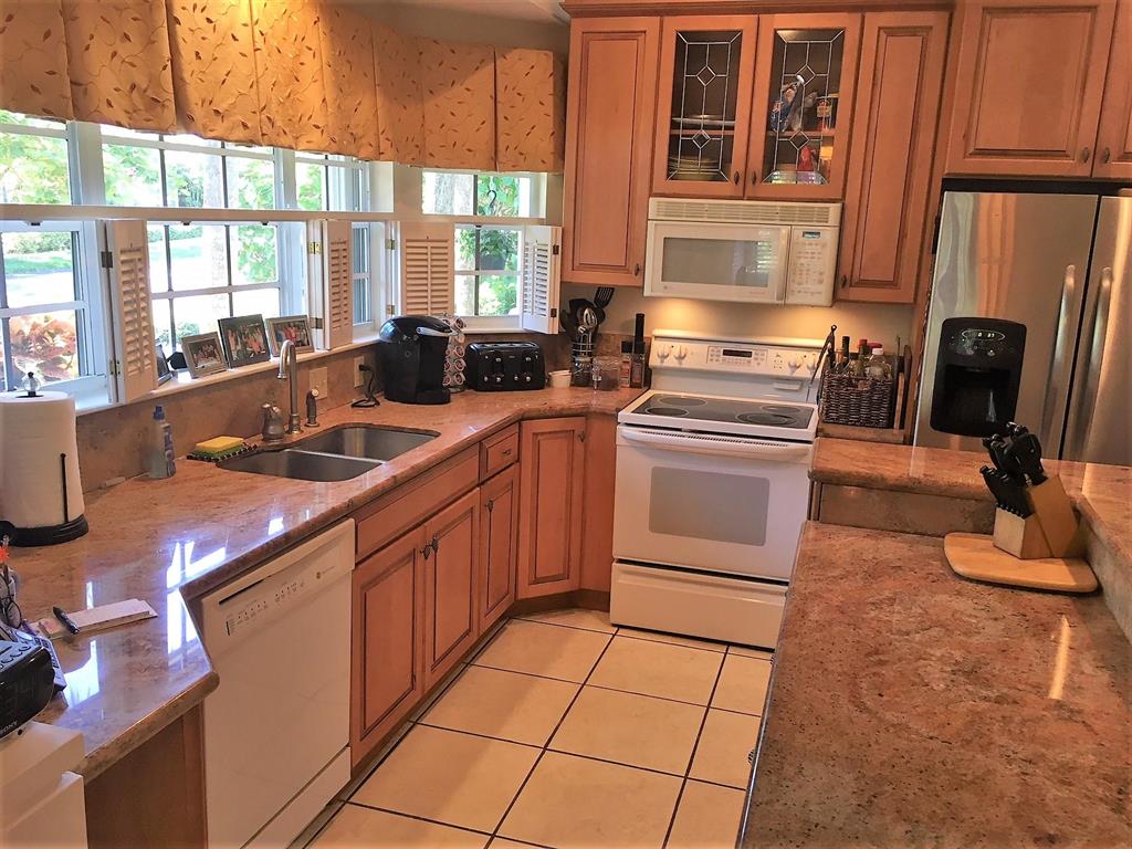 VILLAS OF OCEAN DUNES - Residential