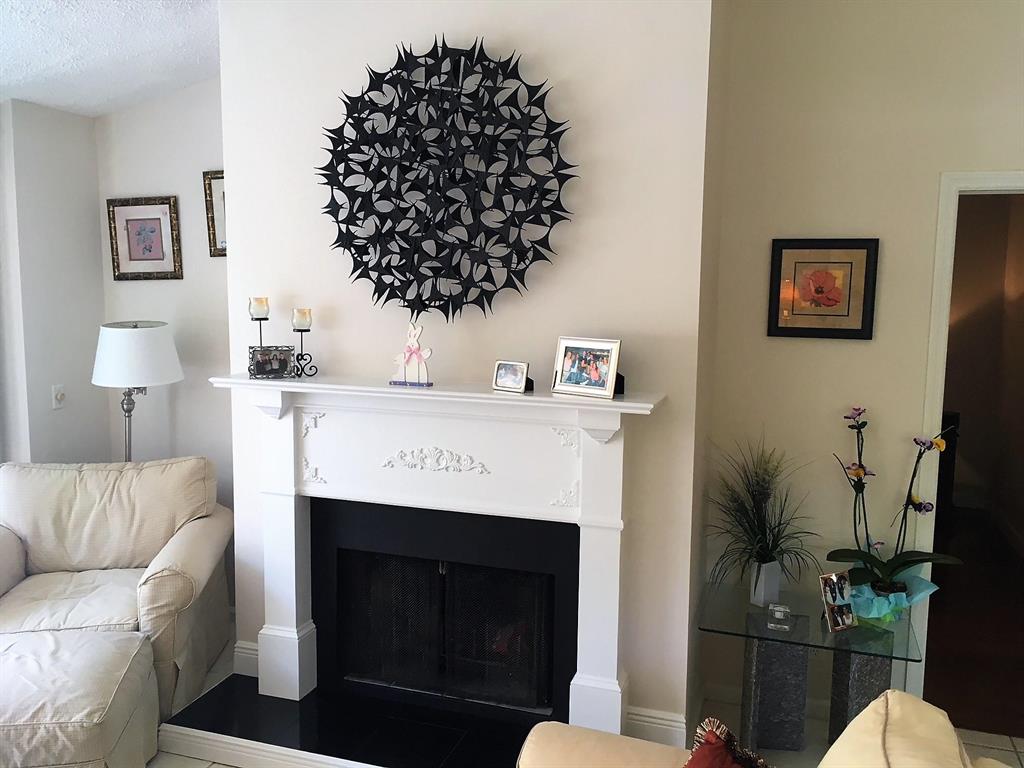 VILLAS OF OCEAN DUNES - Residential