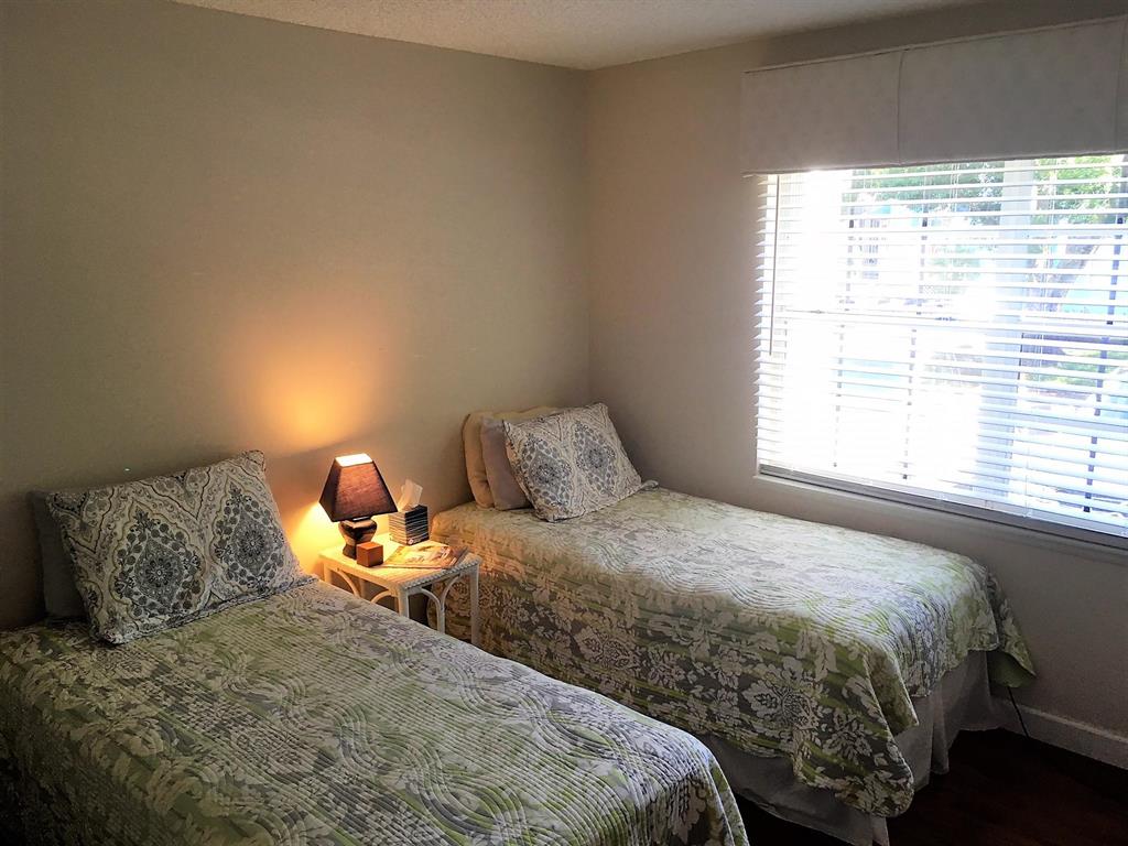 VILLAS OF OCEAN DUNES - Residential