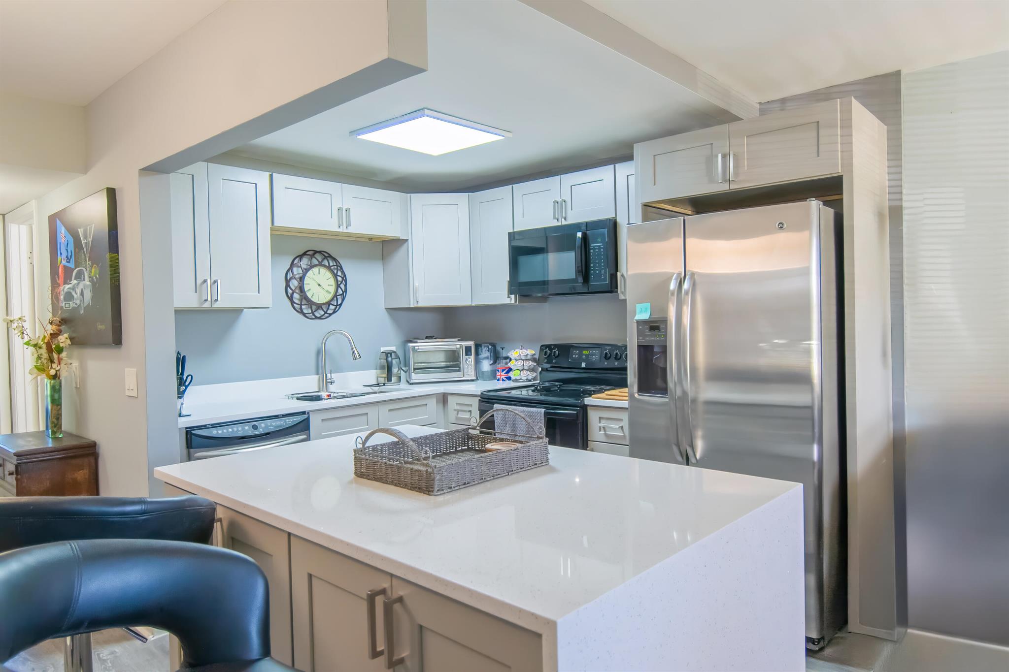 NORTHAMPTON CONDOS - Residential Lease