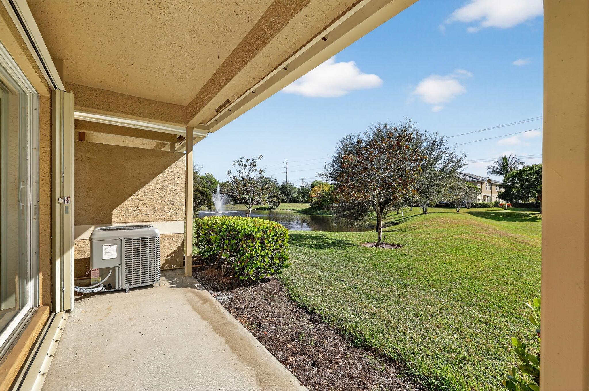 LEXINGTON LAKES - Residential