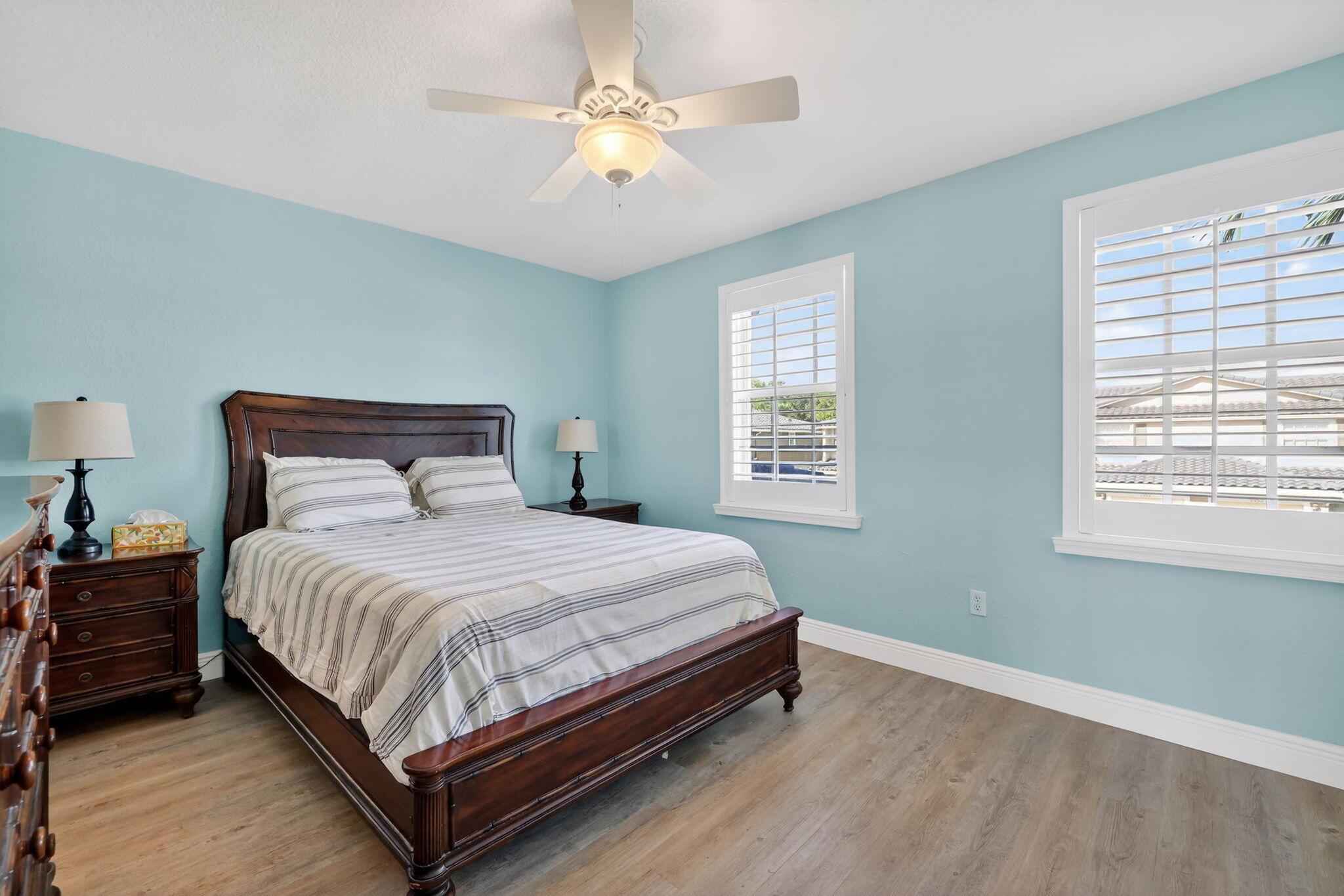 LEXINGTON LAKES - Residential