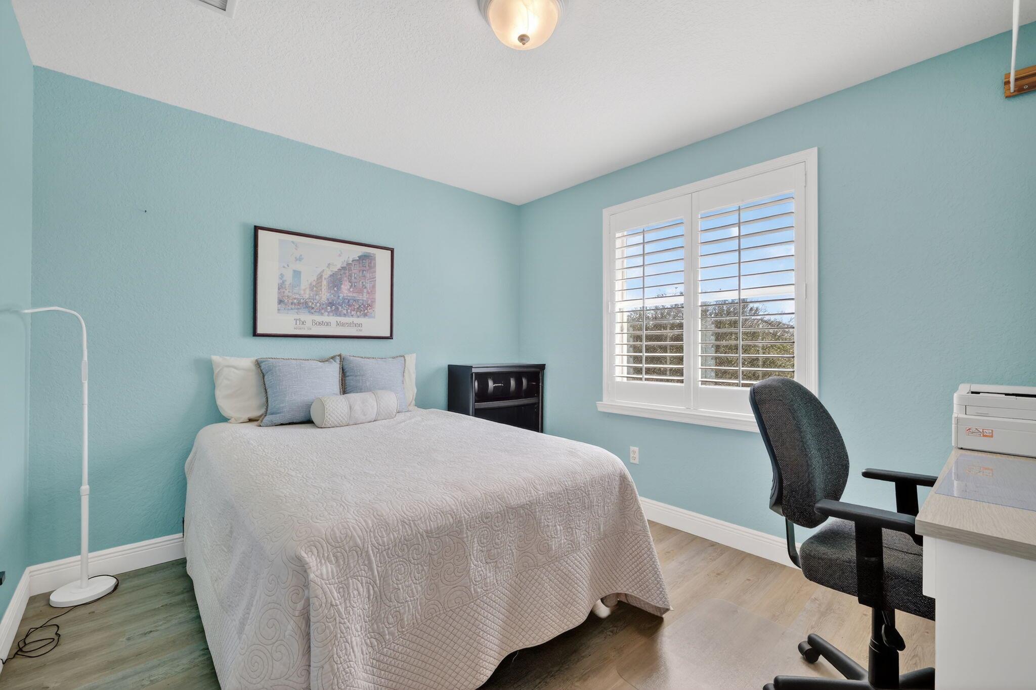 LEXINGTON LAKES - Residential