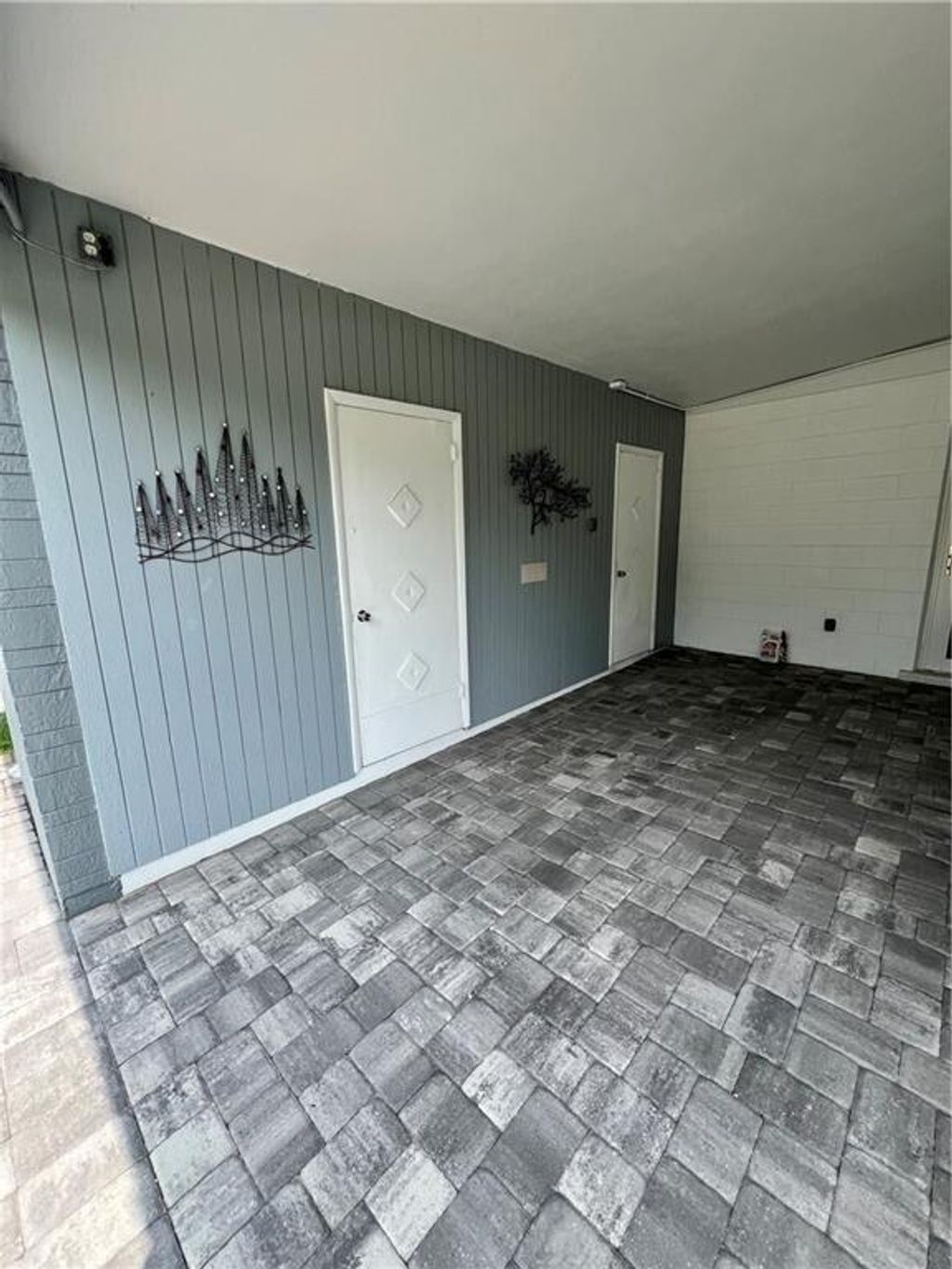 Photo of 1950 Cortez Boulevard, Fort Pierce, FL 34982 (MLS # B26025290)