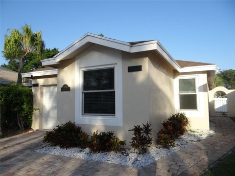 4036 Eastridge Cir Deerfield Beach FL 33064