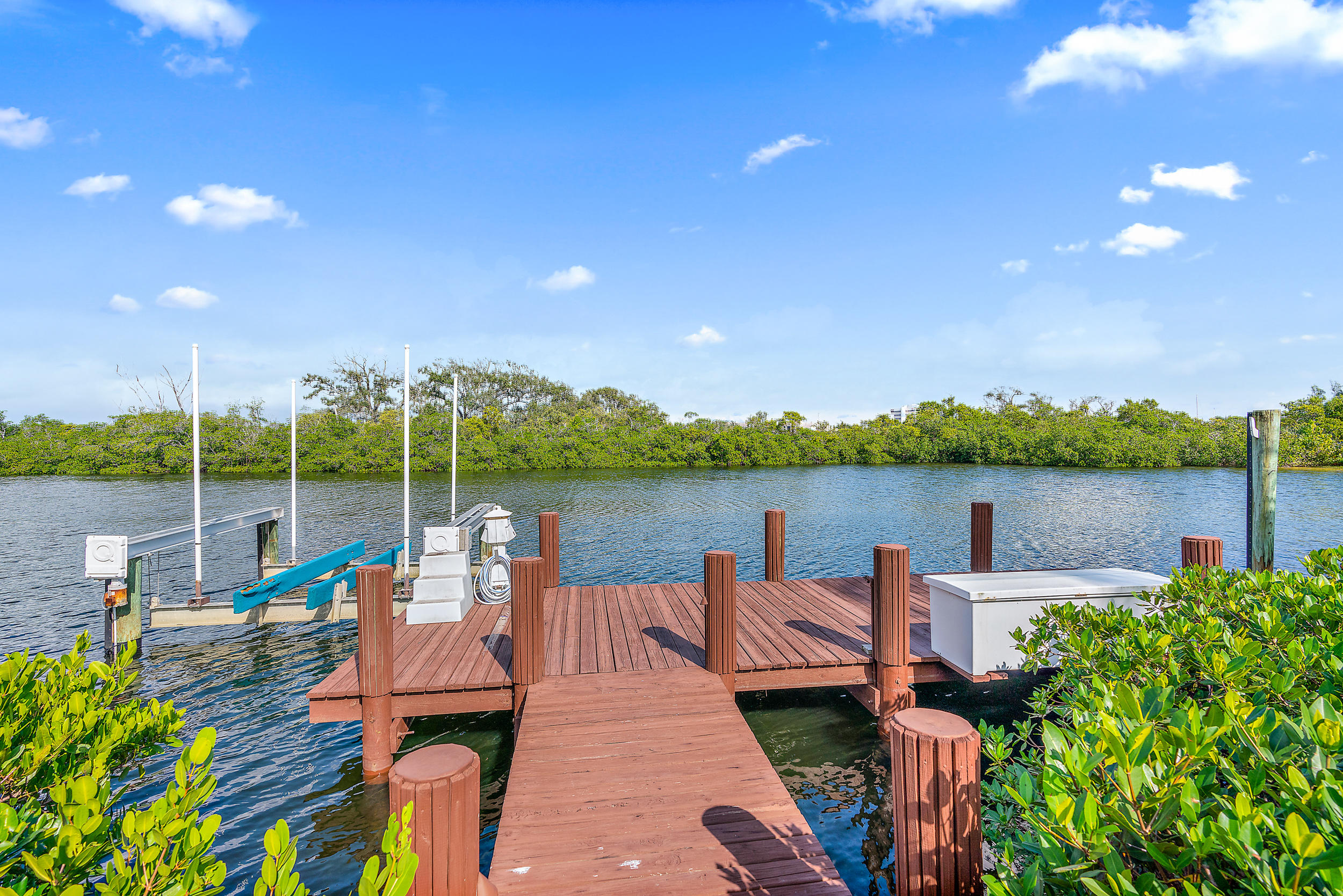 Sawfish Bay Colony - Residential
