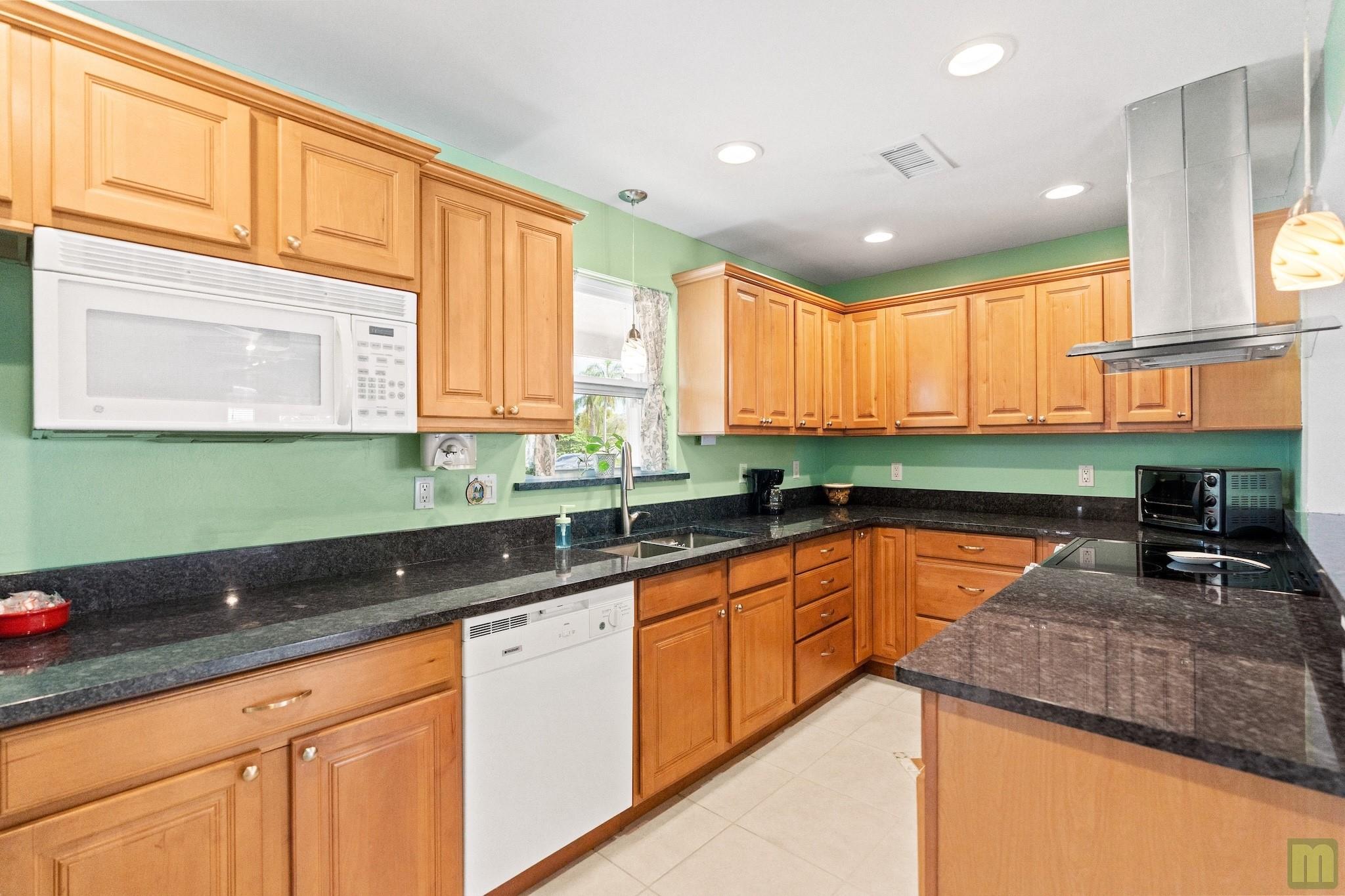 Edgefield 1st Sec 49-31 B - Residential
