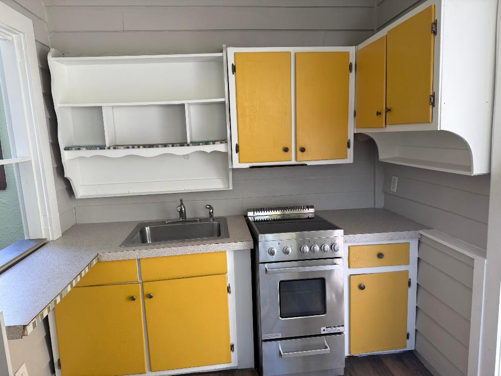 CARLBERG COURT ADD 1 - Residential Income