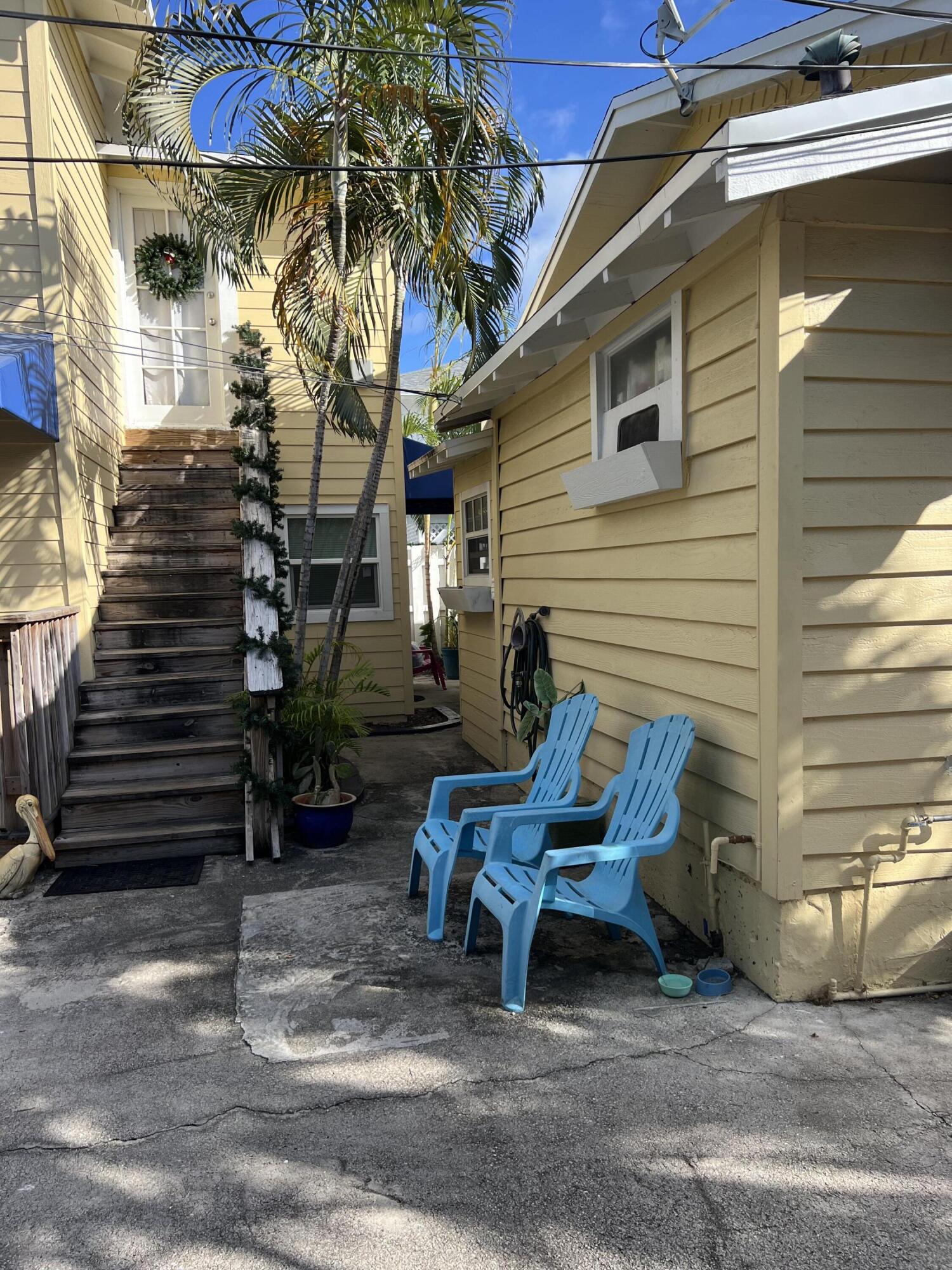 CARLBERG COURT ADD 1 - Residential Income