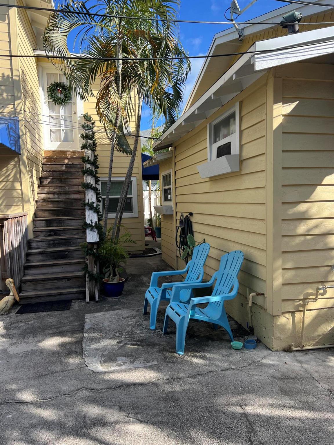 CARLBERG COURT ADD 1 - Residential Income