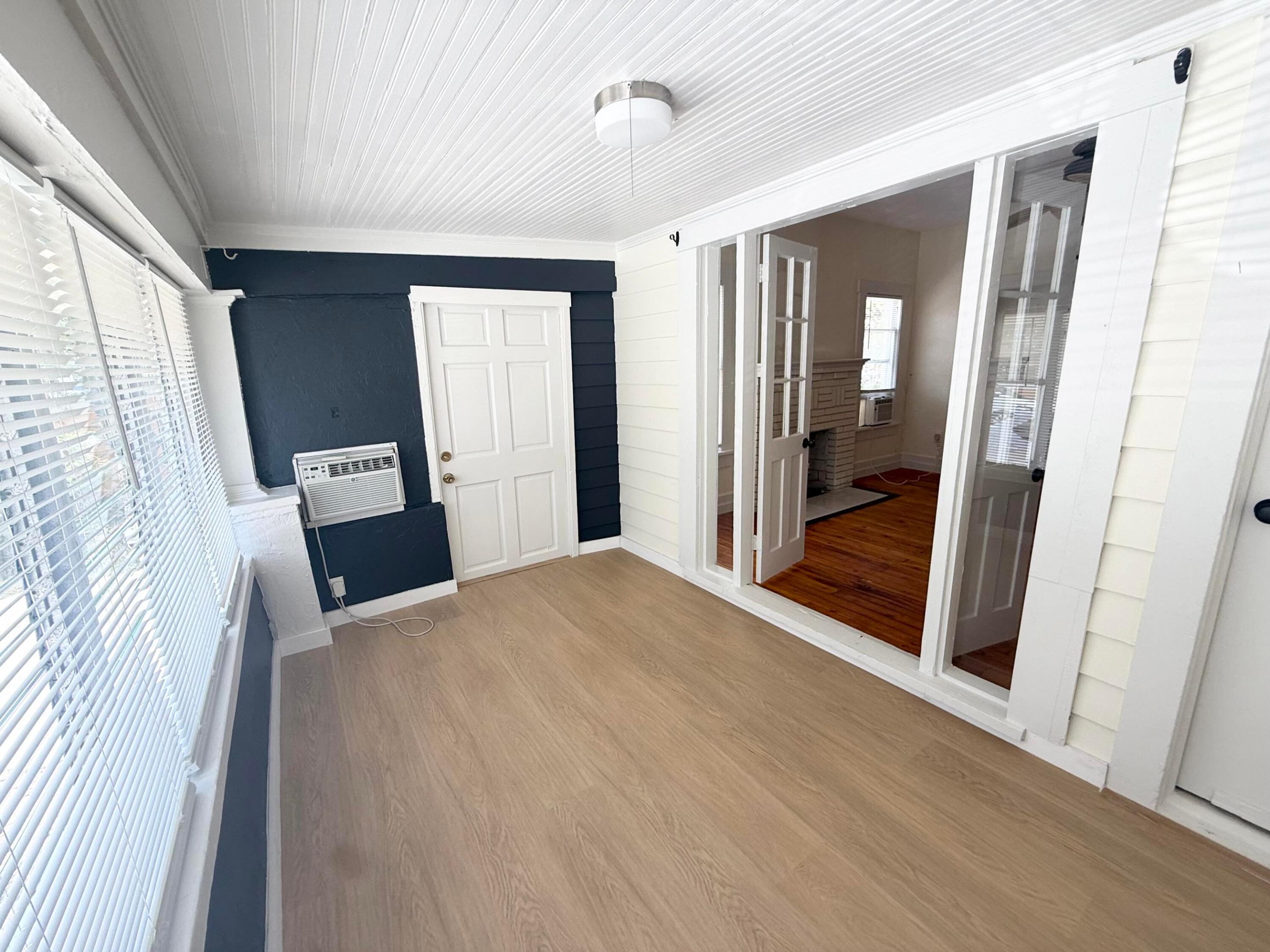 CARLBERG COURT ADD 1 - Residential Income