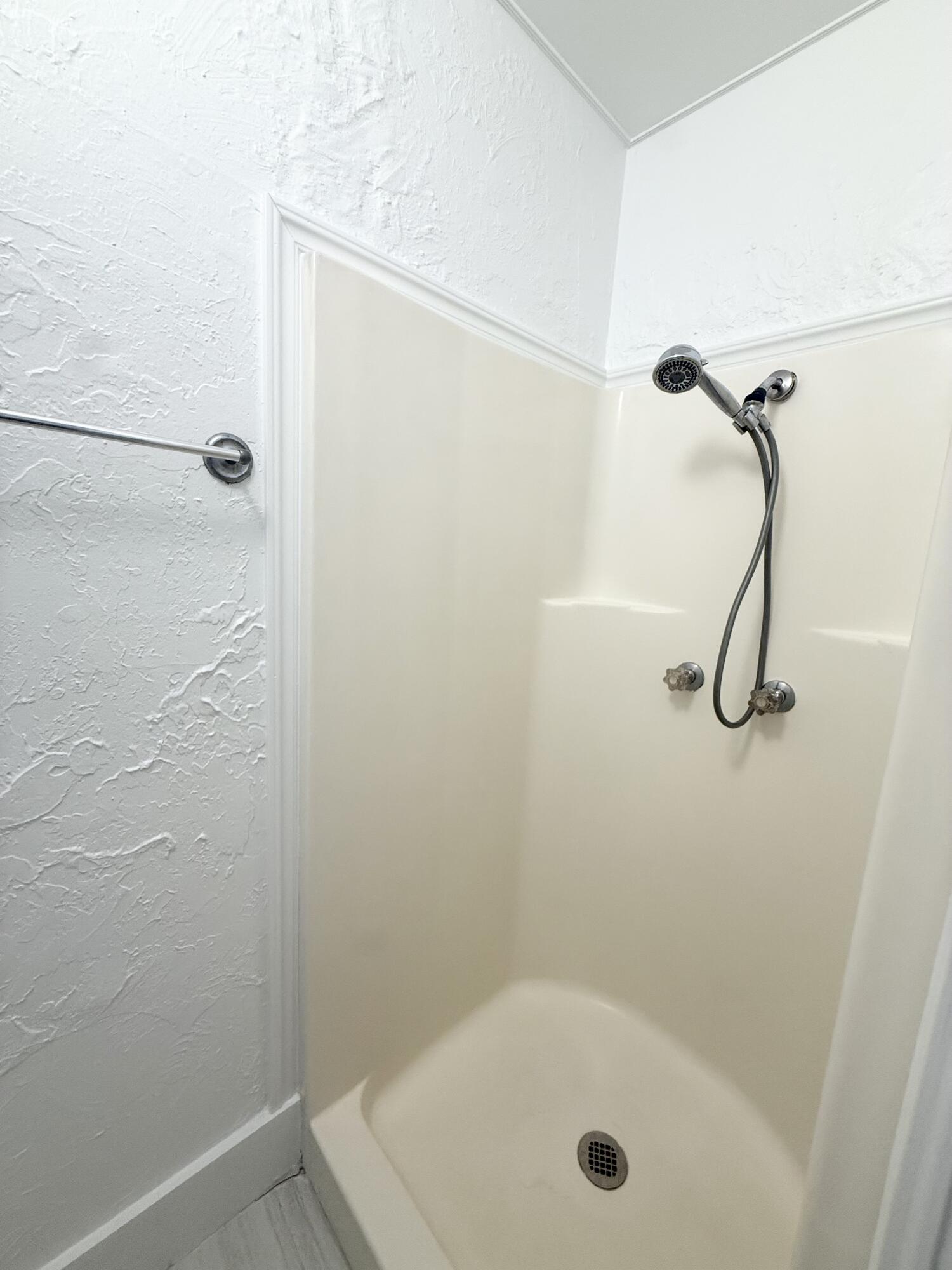 CARLBERG COURT ADD 1 - Residential Income