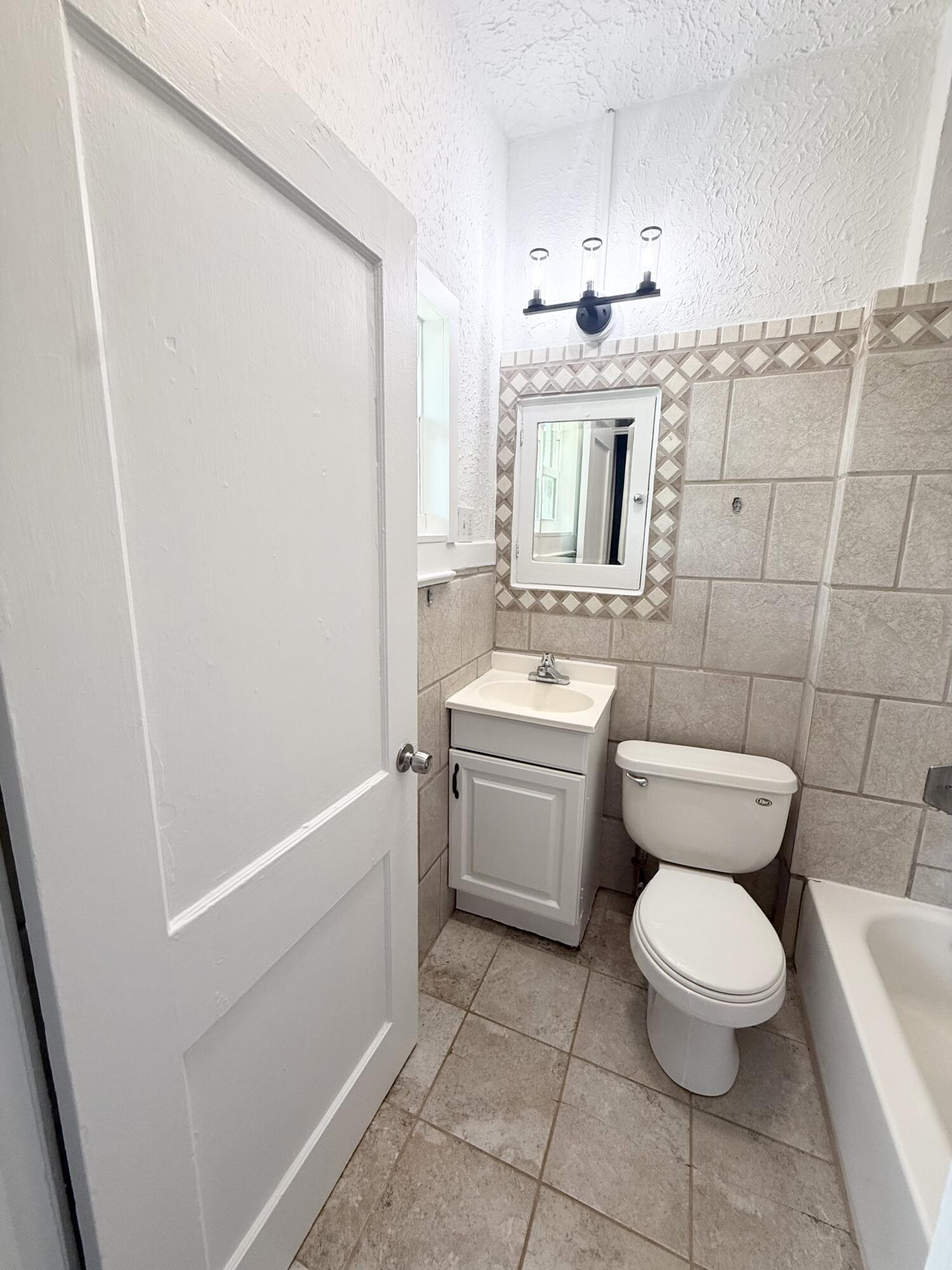 CARLBERG COURT ADD 1 - Residential Income