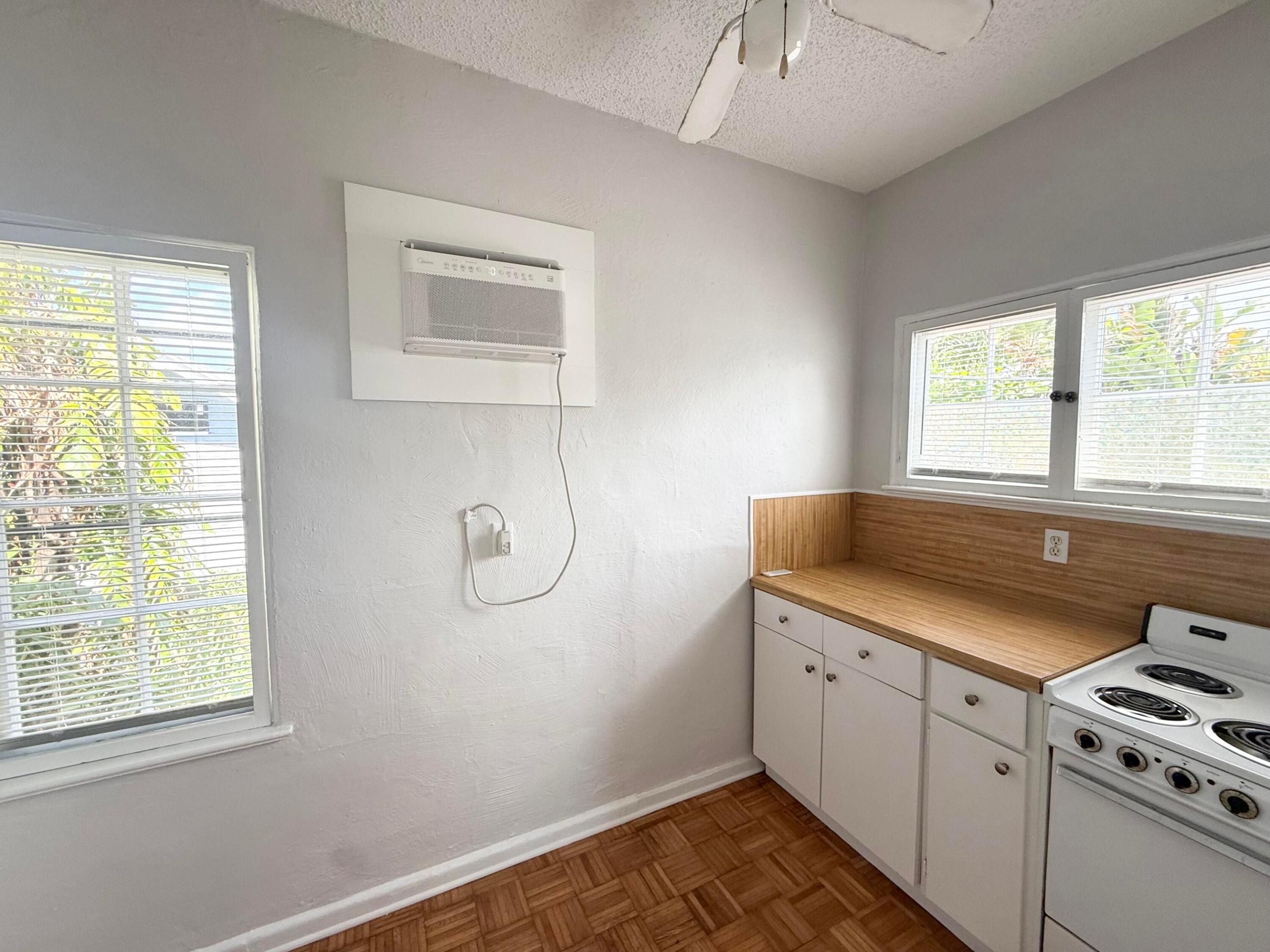 CARLBERG COURT ADD 1 - Residential Income