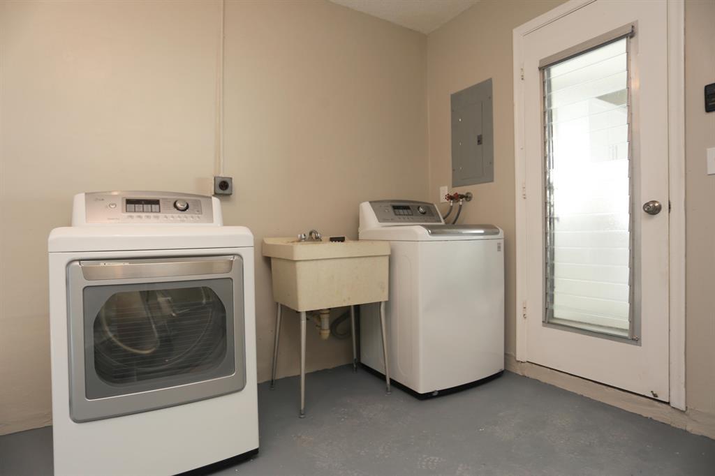 Leisureville - Residential