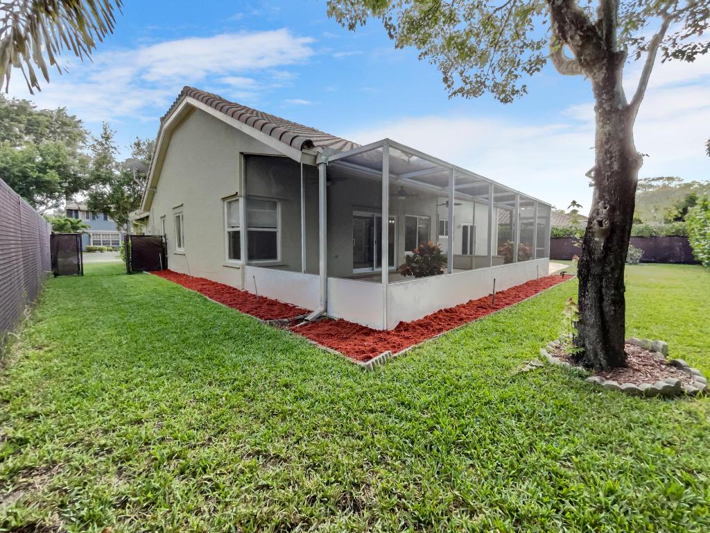 WINSTON PARK - Residential