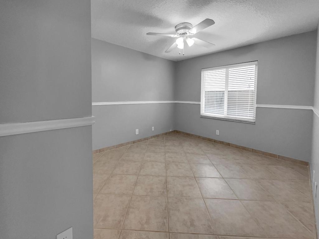 WINSTON PARK - Residential