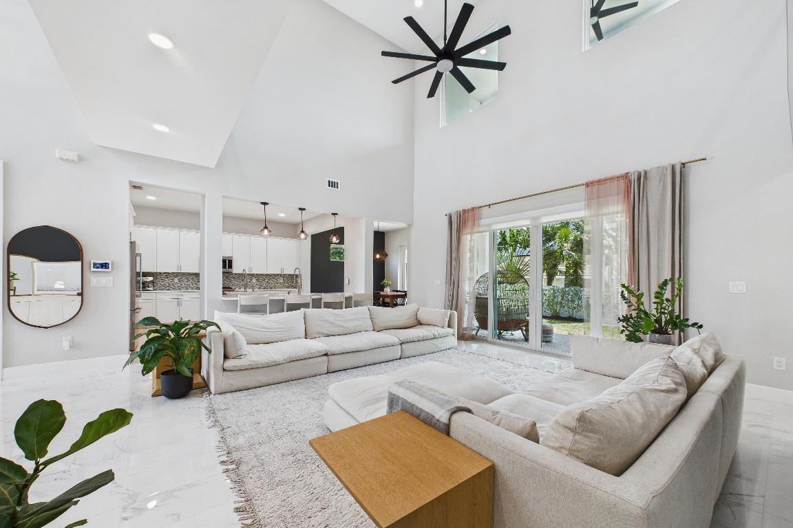 RIO VILLA UNIT III - Residential