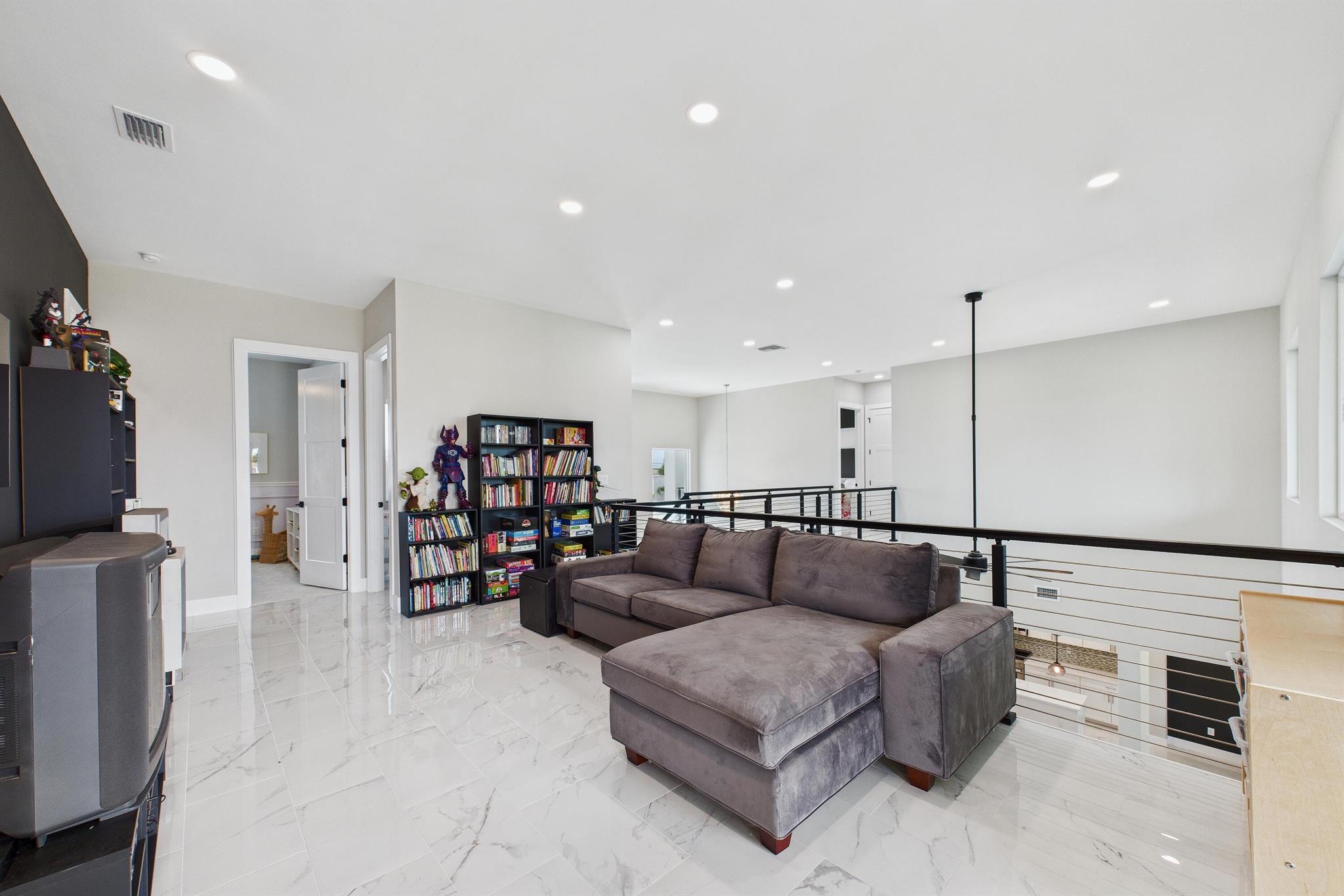 RIO VILLA UNIT III - Residential