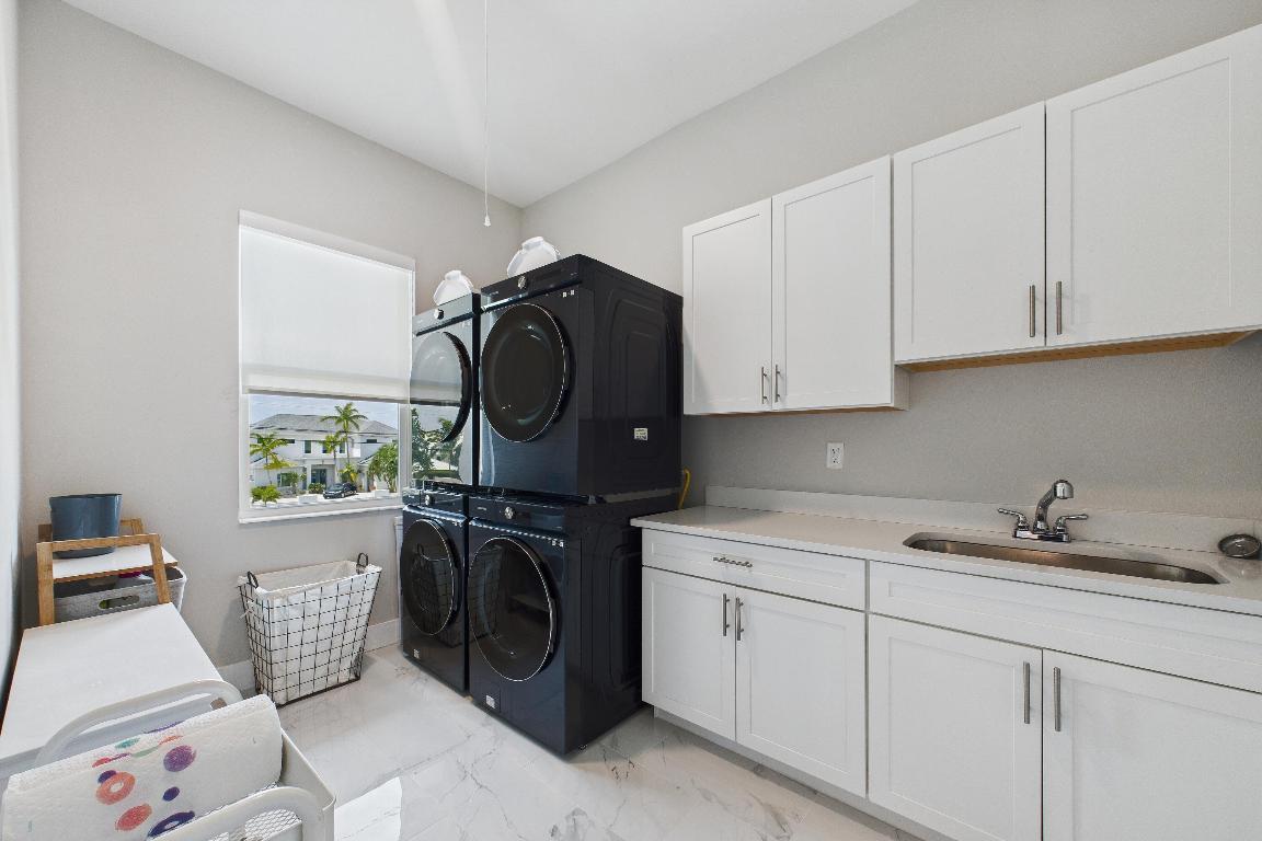 RIO VILLA UNIT III - Residential