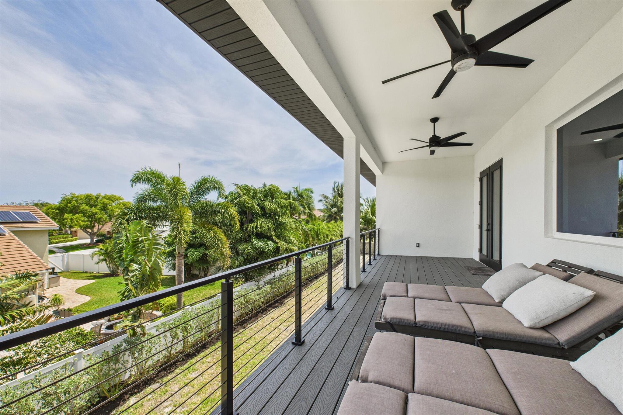 RIO VILLA UNIT III - Residential