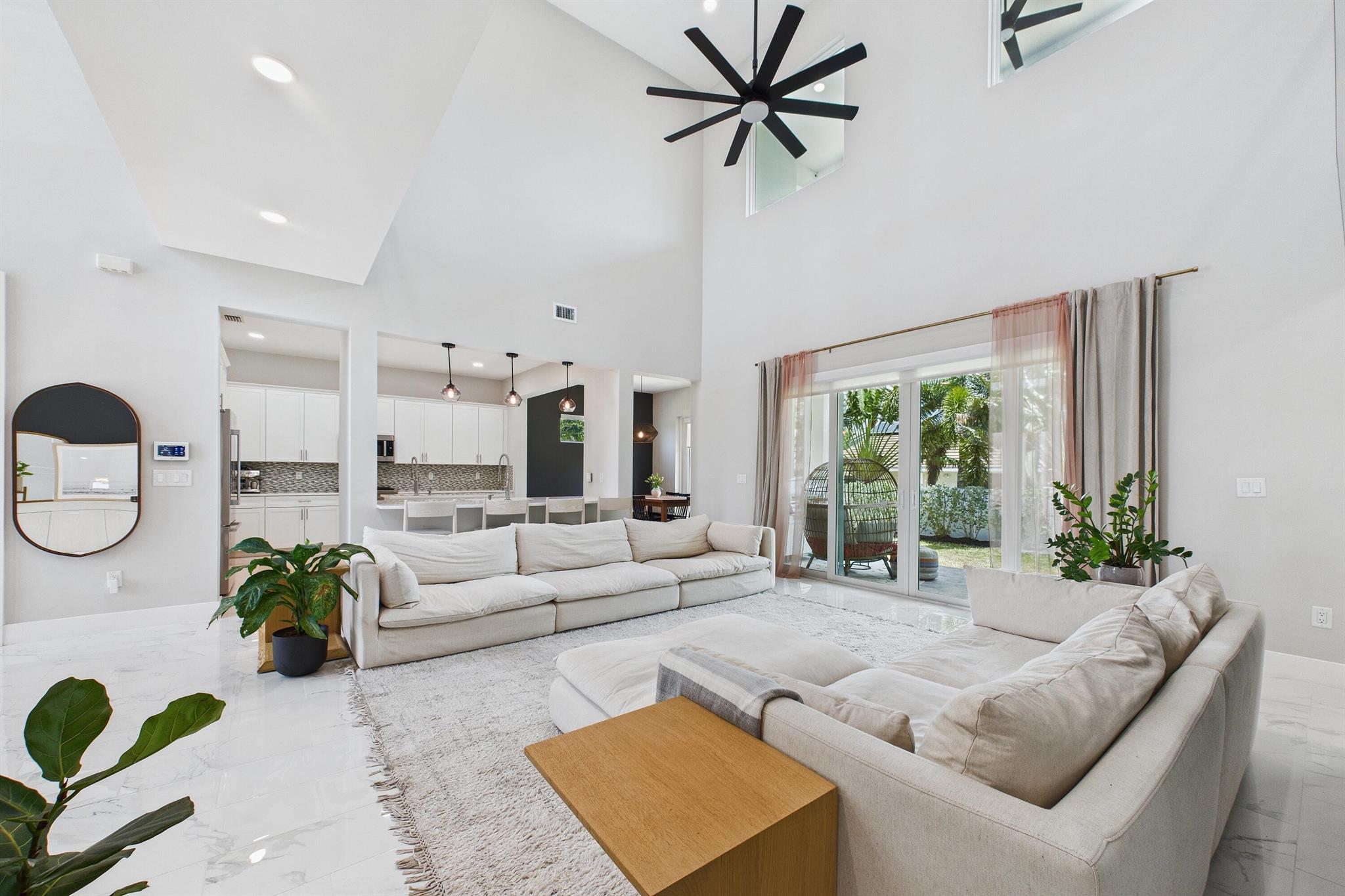 RIO VILLA UNIT III - Residential