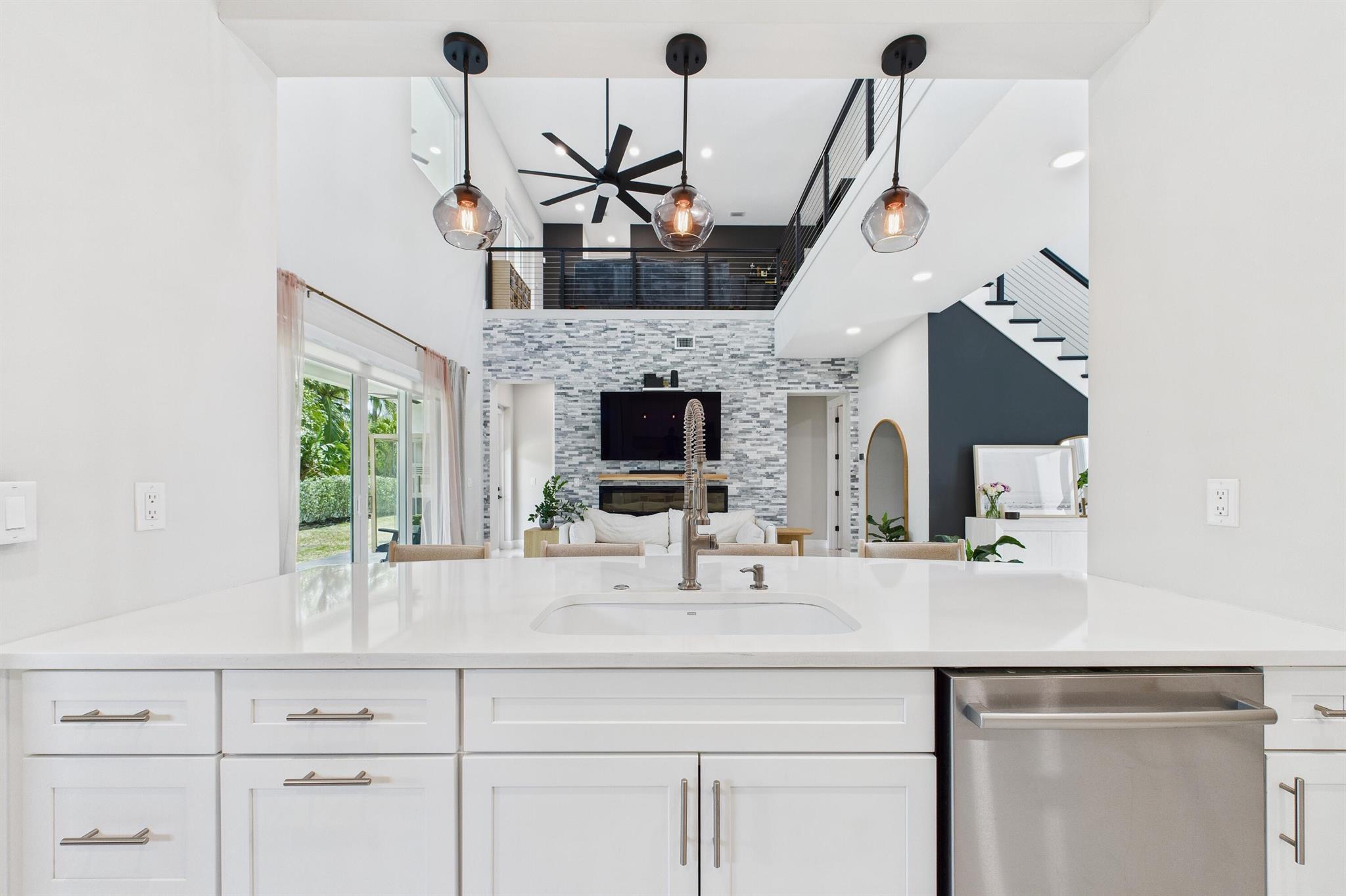 RIO VILLA UNIT III - Residential