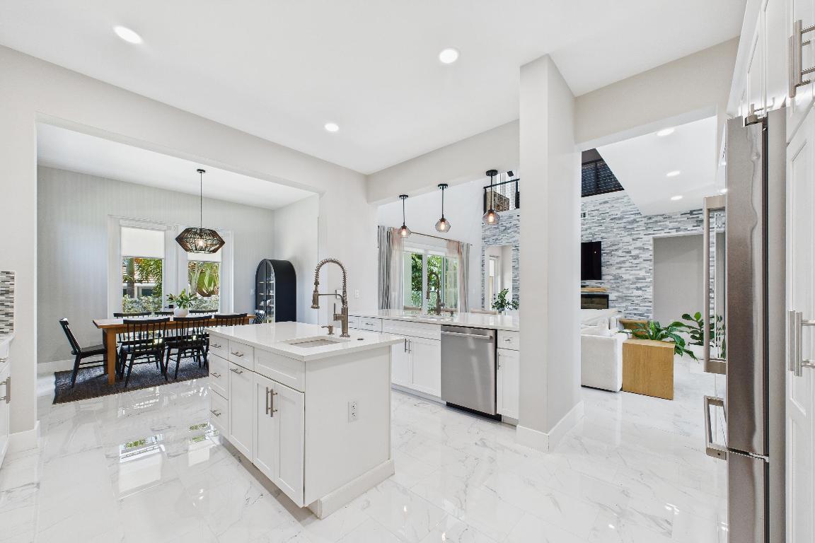 RIO VILLA UNIT III - Residential