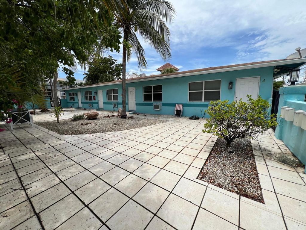 Photo of 161 SE 5th Avenue #3, Delray Beach, FL 33483 (MLS # R11010398)