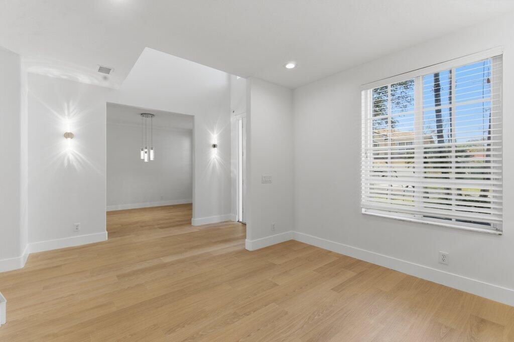 EGRET LANDING AT JUPITER - Residential