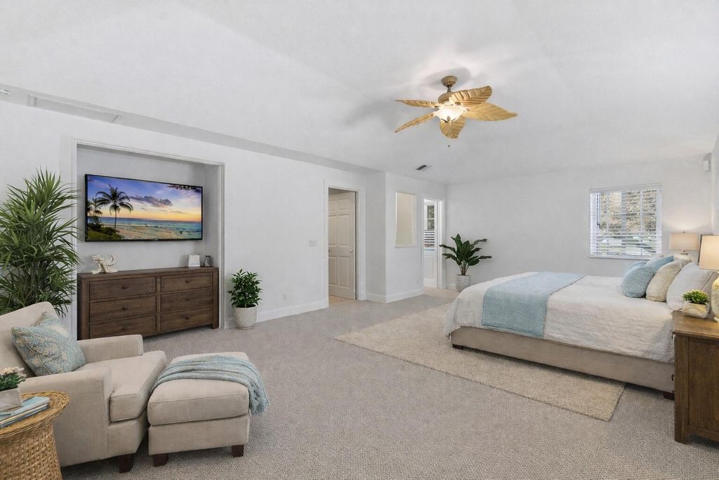 Photo of 220 Blackbird Lane, Jupiter, FL 33458 (MLS # R11169399)