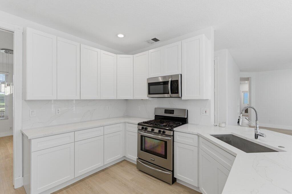 EGRET LANDING AT JUPITER - Residential