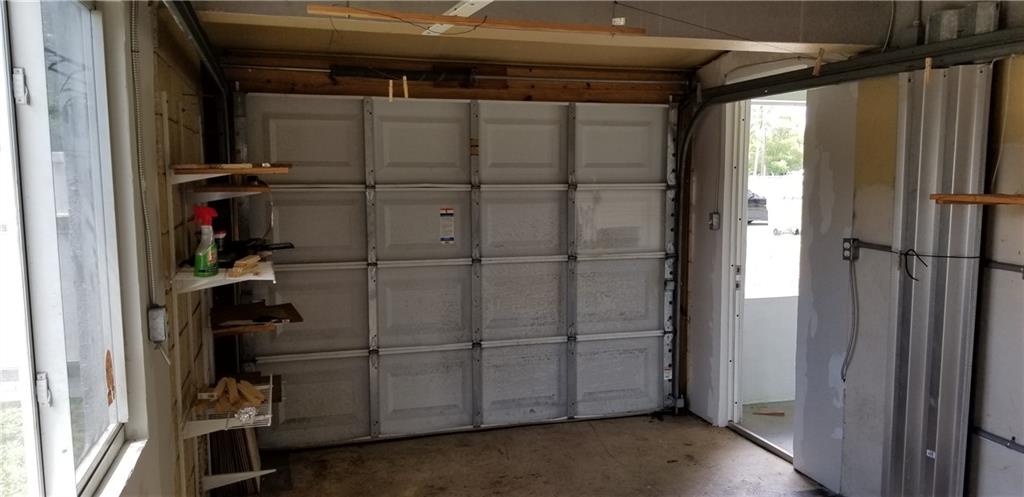 CRESTVIEW - Residential Lease