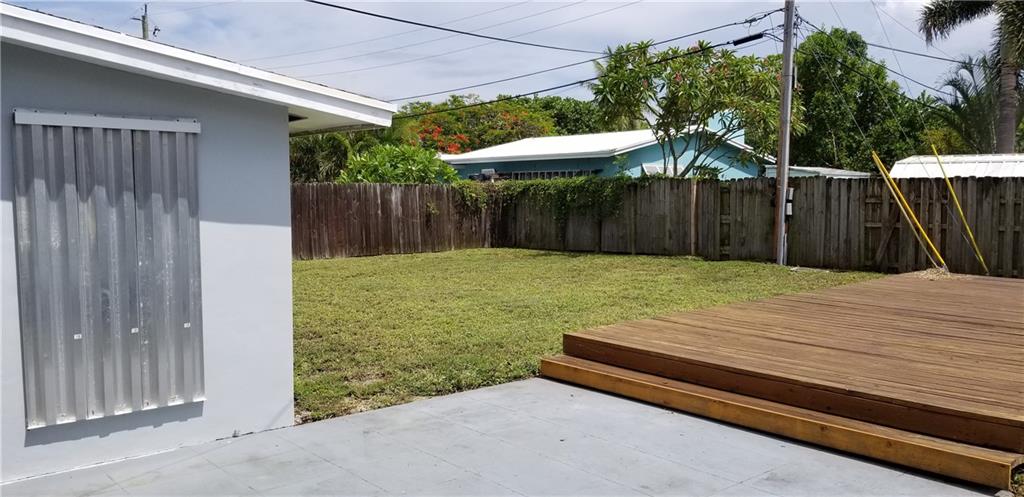 CRESTVIEW - Residential Lease