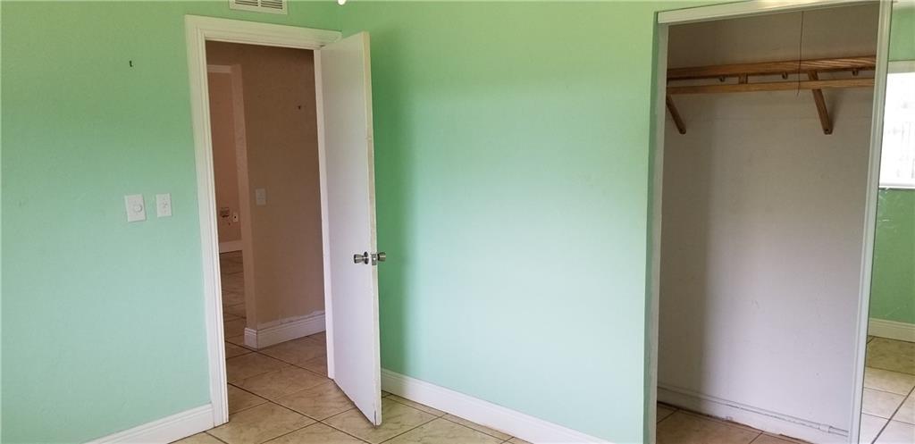 CRESTVIEW - Residential Lease