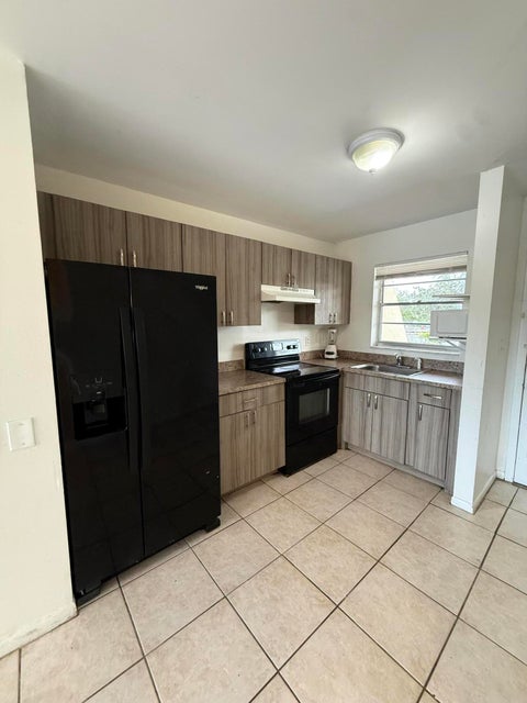 Tiny photo for 426 LAKESIDE Drive #249, Margate, FL 33063 (MLS # B26058364)