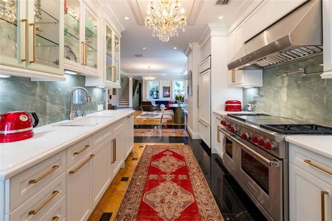 1107 NE 2nd St Fort Lauderdale FL 33301