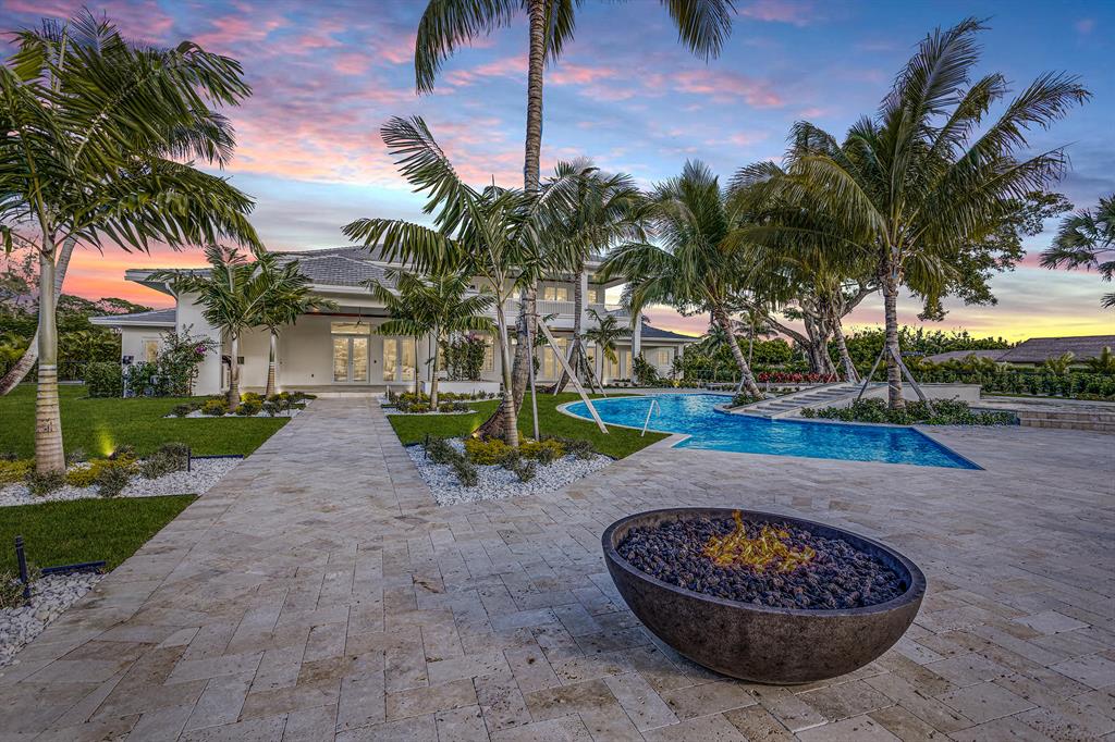 HORSESHOE ACRES - Residential