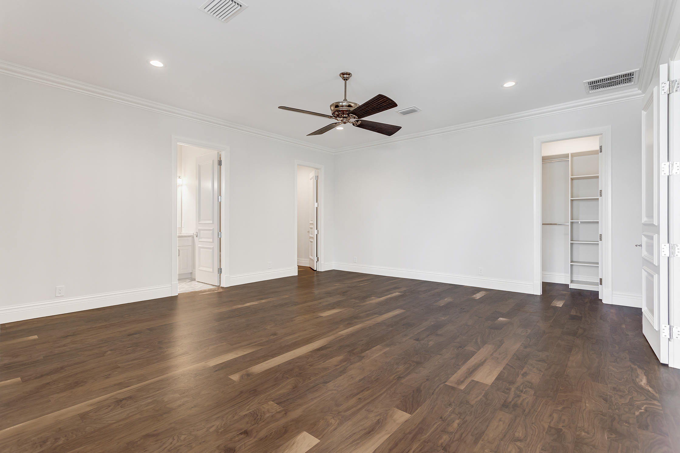 HORSESHOE ACRES - Residential