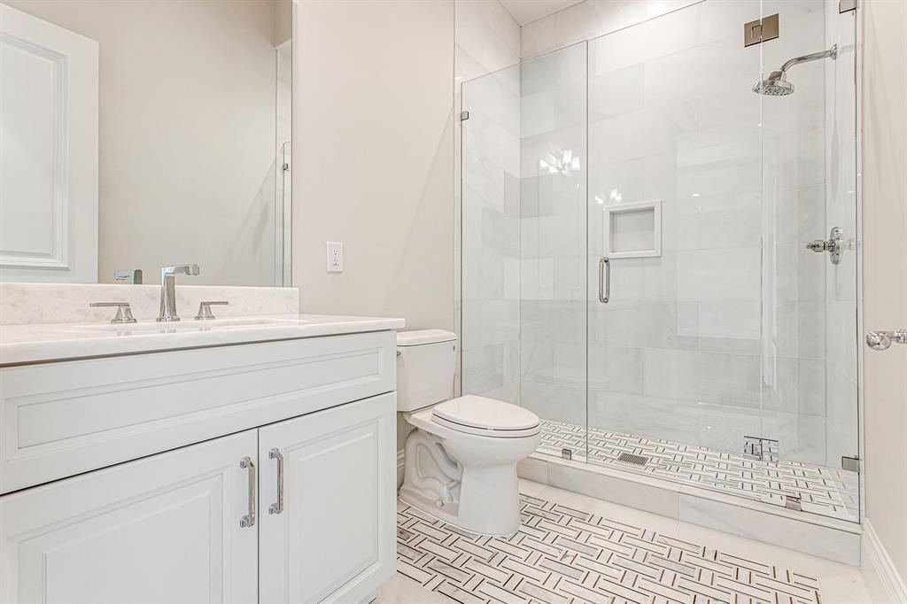 HORSESHOE ACRES - Residential